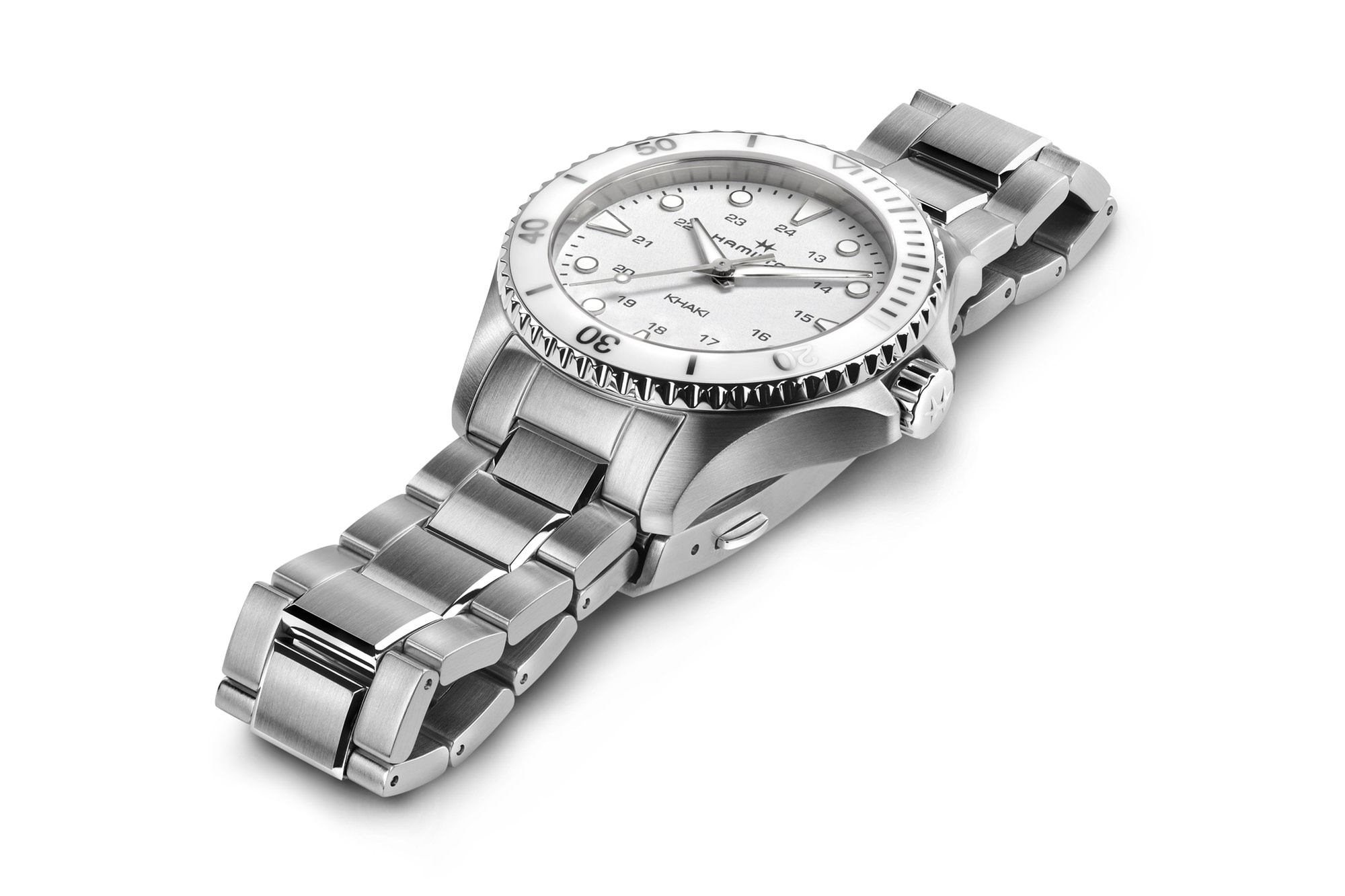 IMG_9086 Hamilton Khaki Navy Scuba H82221110 3