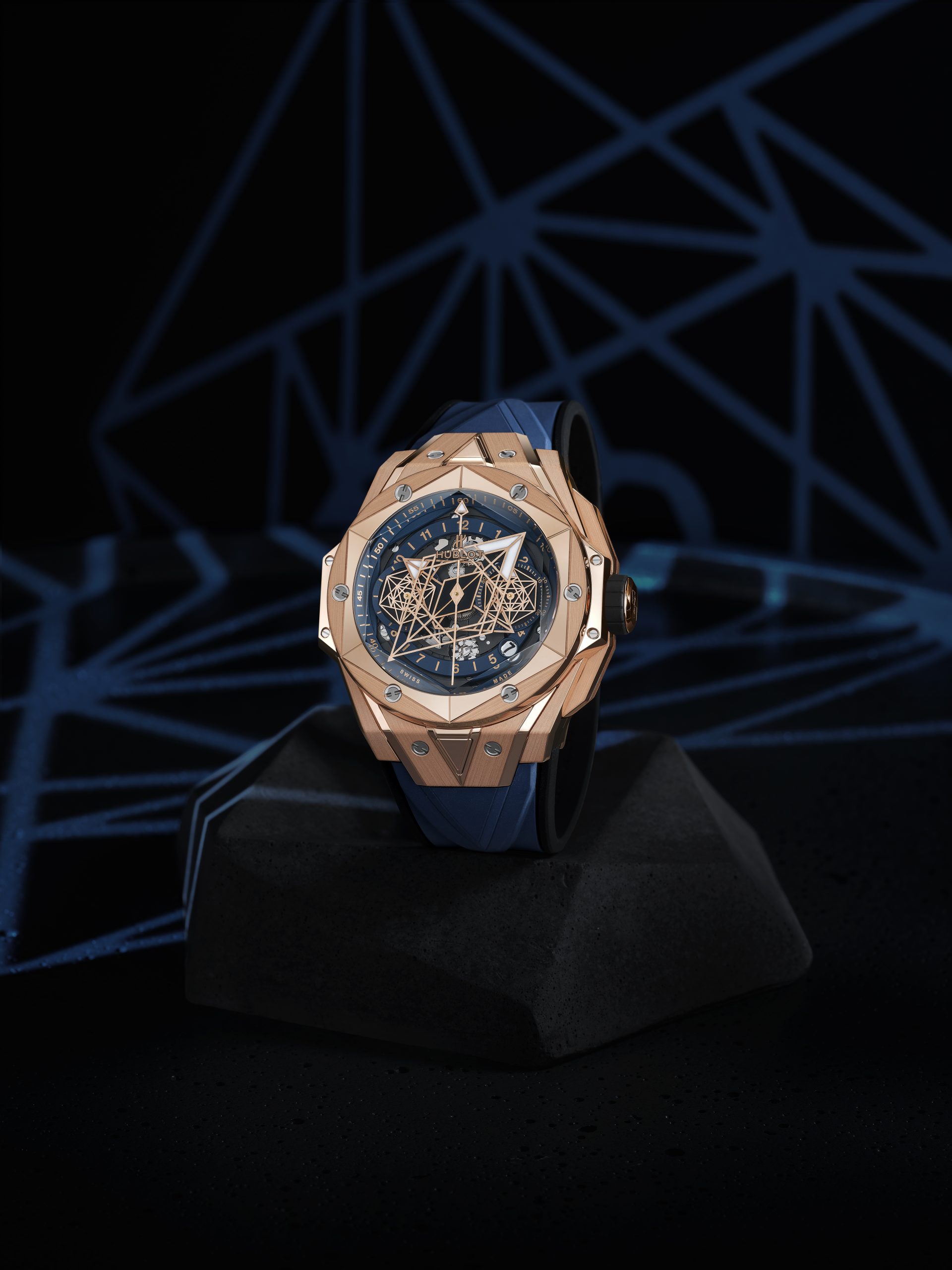 IMG_9086 Hublot Big Bang Sang Bleu II King Gold Blue 418.OX.5108.RX.MXM20 3