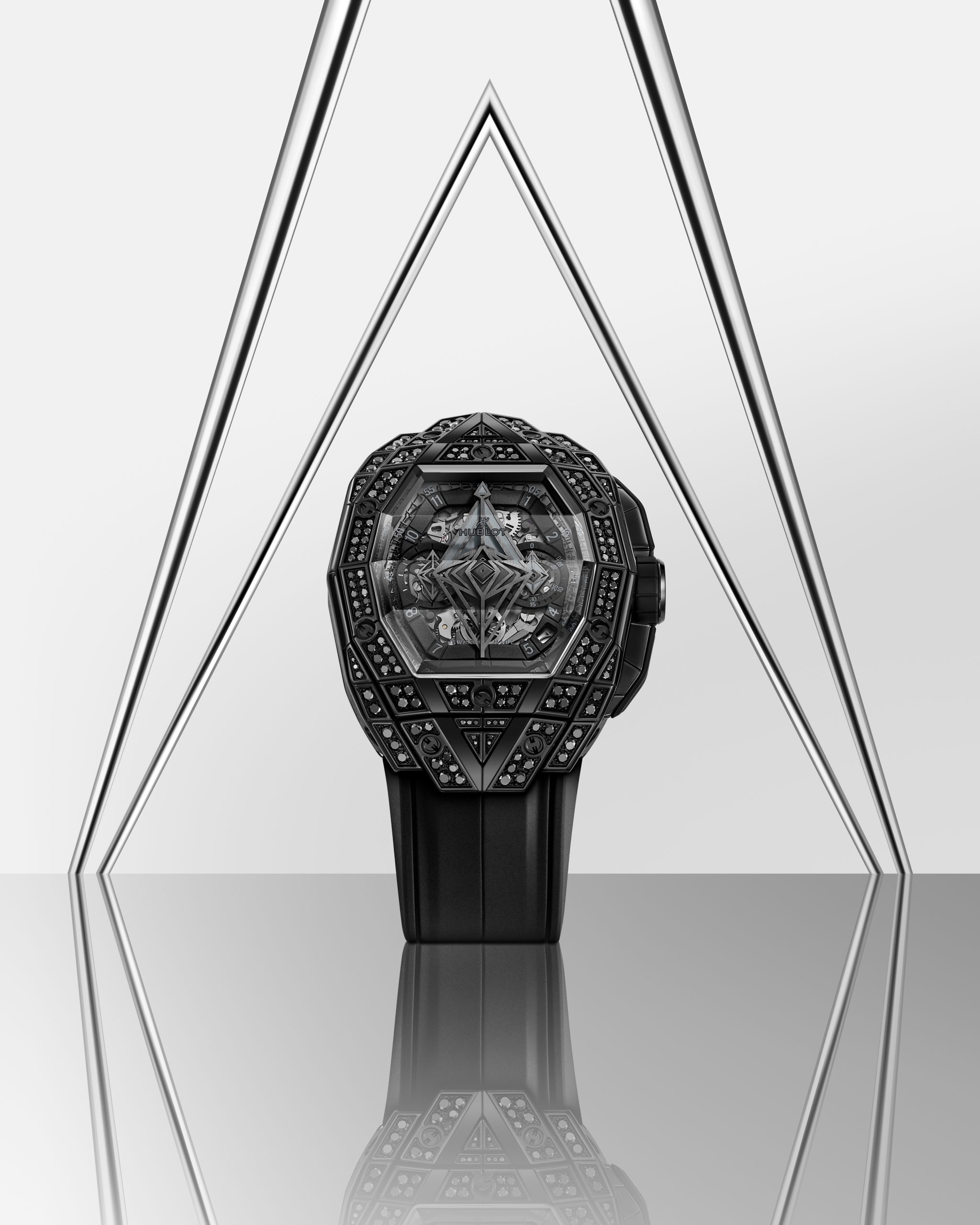 IMG_9086 Hublot Spirit of Big Bang Sang Bleu All Black Pave 648.CX.0114.RX.1600.MXM24 3