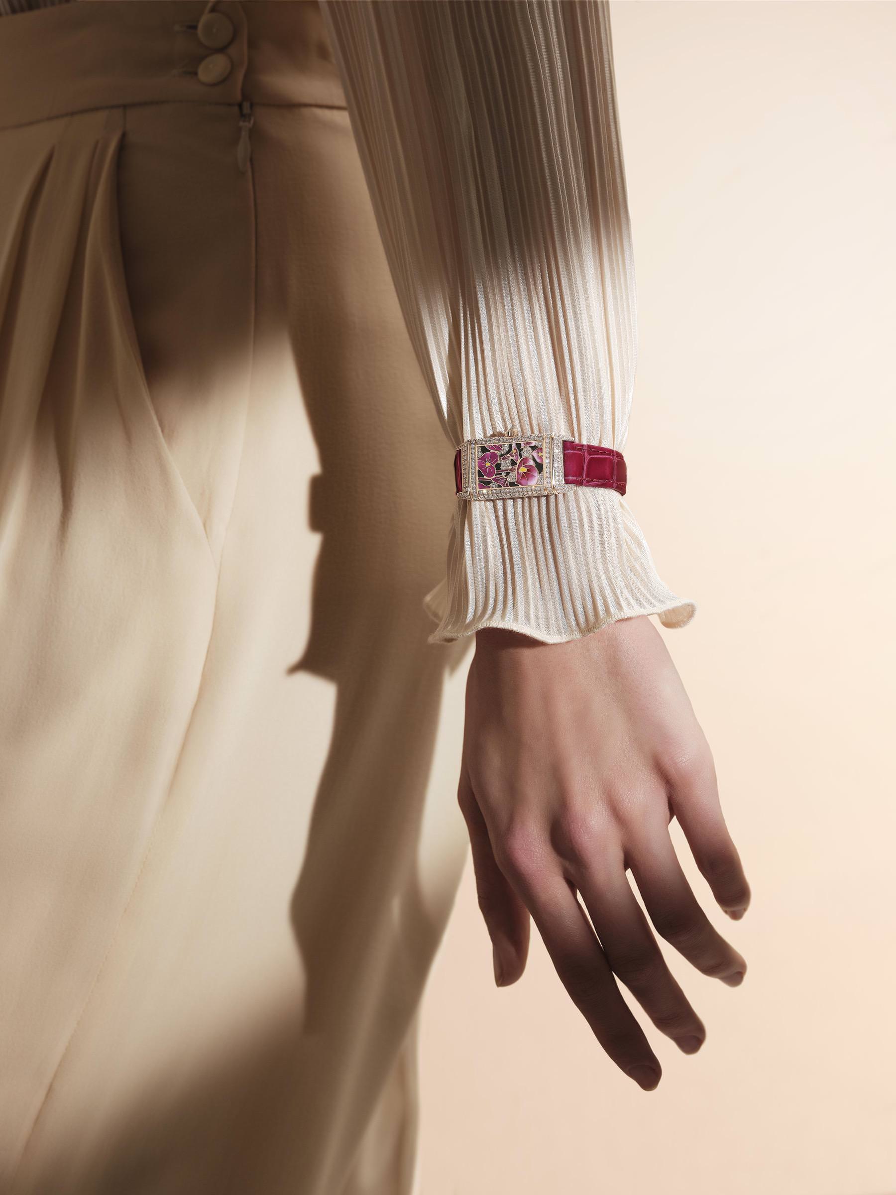 Jaeger-LeCoultre Reverso One Precious Flowers Pink Arums Q3292430 3