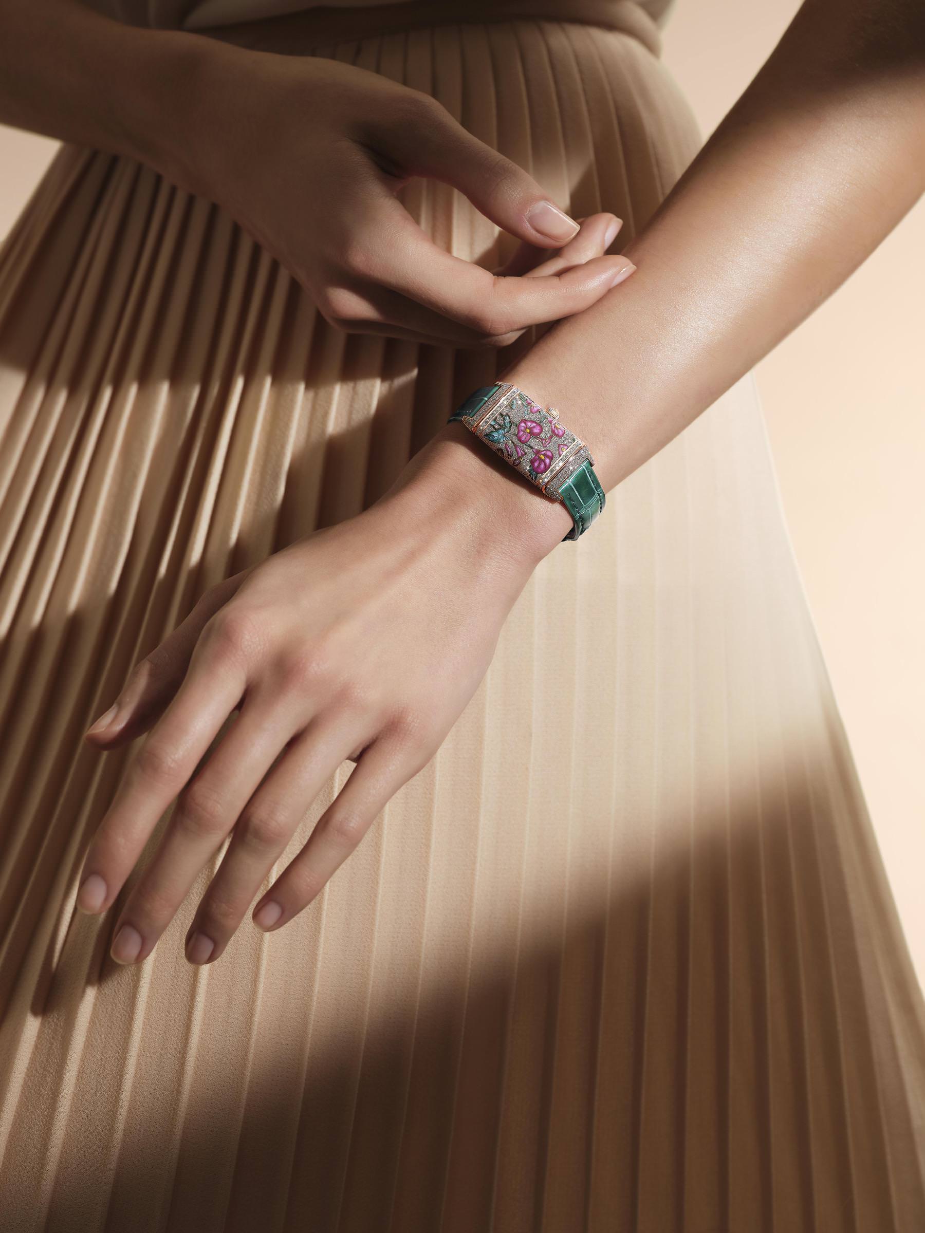 IMG_9086 Jaeger-LeCoultre Reverso One Precious Flowers Purple Arums Q3292401 3