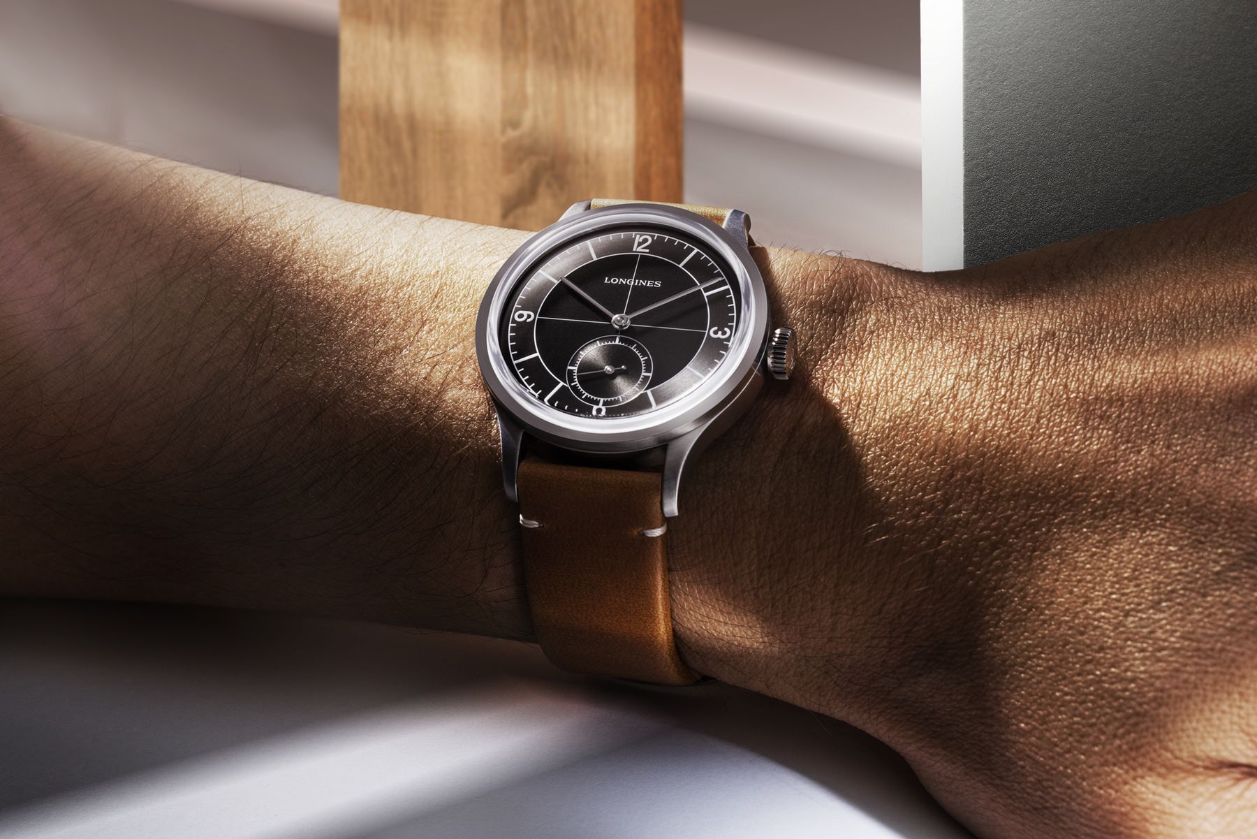 IMG_9086 Longines Heritage Classic Sector Dial L2.828.4.53.2 3