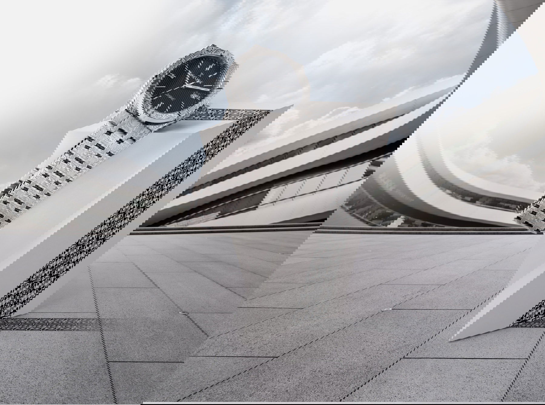 Maurice Lacroix Aikon Automatic Urban Tribe X Simon Nogueira AI6008-SS009-330-1 3