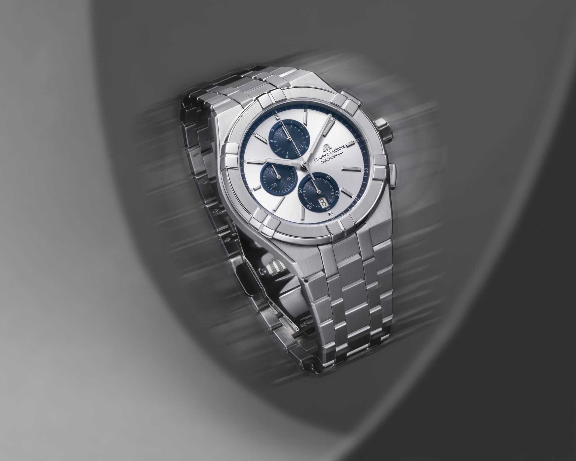 Maurice Lacroix Aikon Quartz Chronograph 42 AI1118-SS002-230-1 3