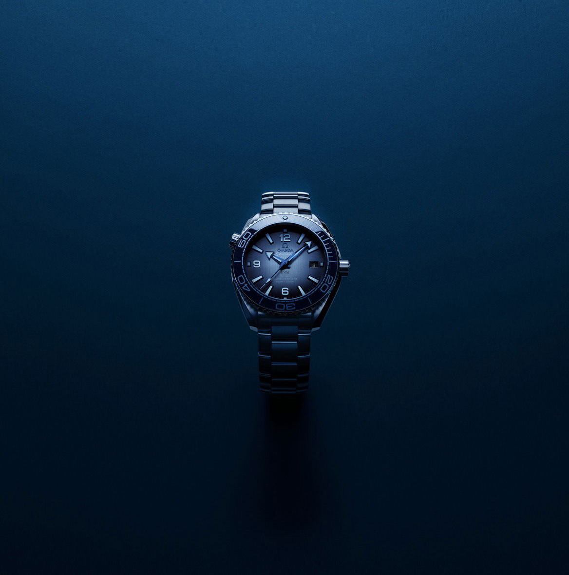 Omega Seamaster Planet Ocean 600M Co-Axial Master Chronometer Summer Blue 215.30.40.20.03.002 3