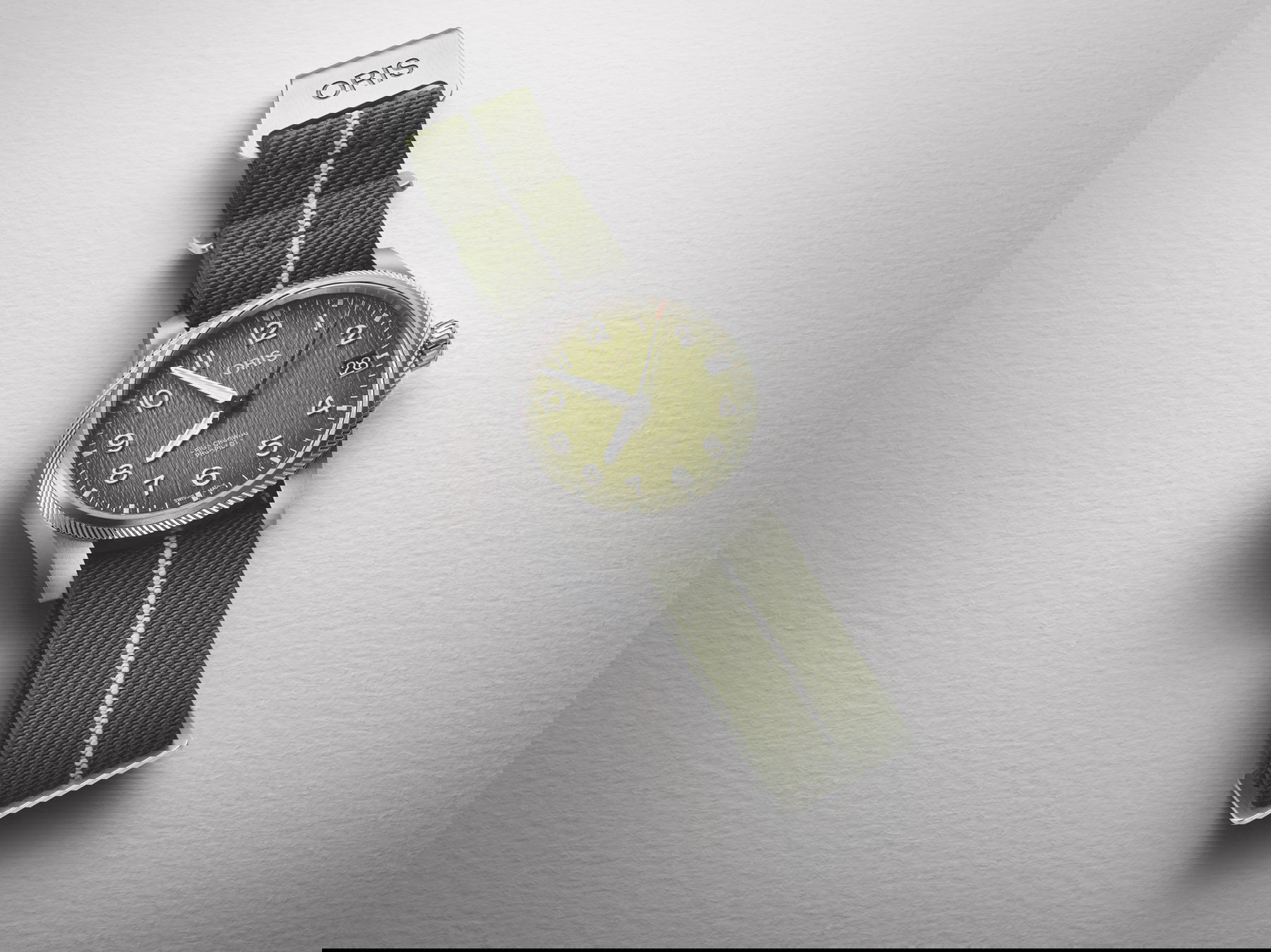 IMG_9086 Oris Big Crown ProPilot Okavango Air Rescue Limited Edition 01 751 7761 4187-Set 3