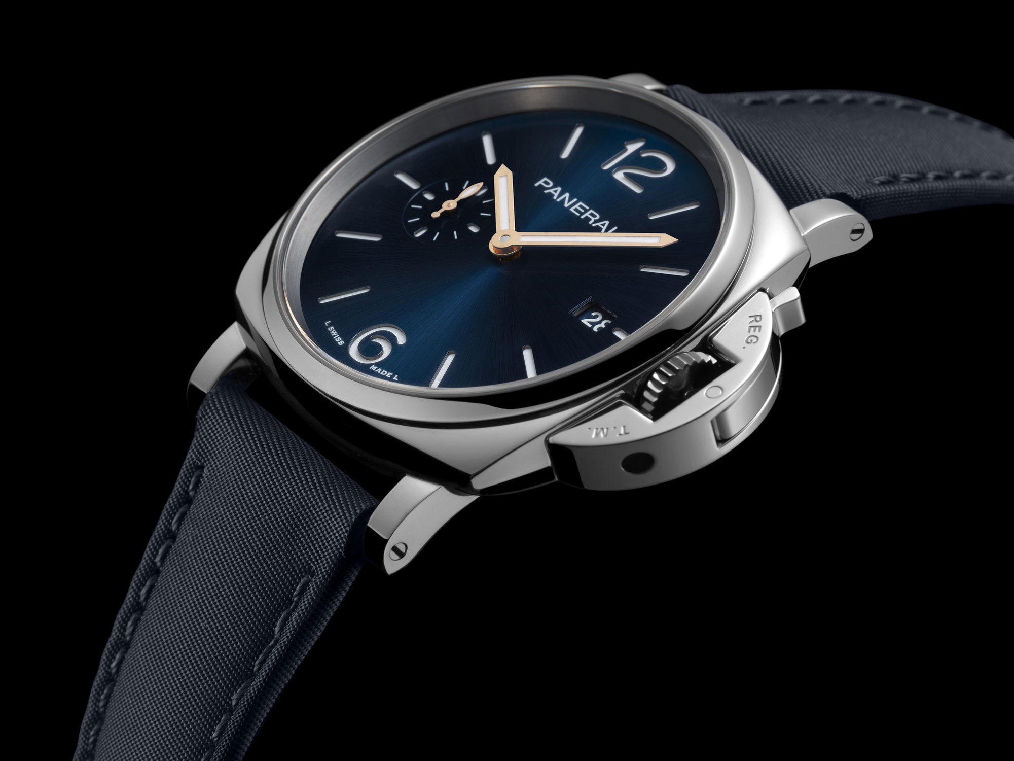 IMG_9086 Panerai Luminor Due Prada Re-Nylon PAM01429 3