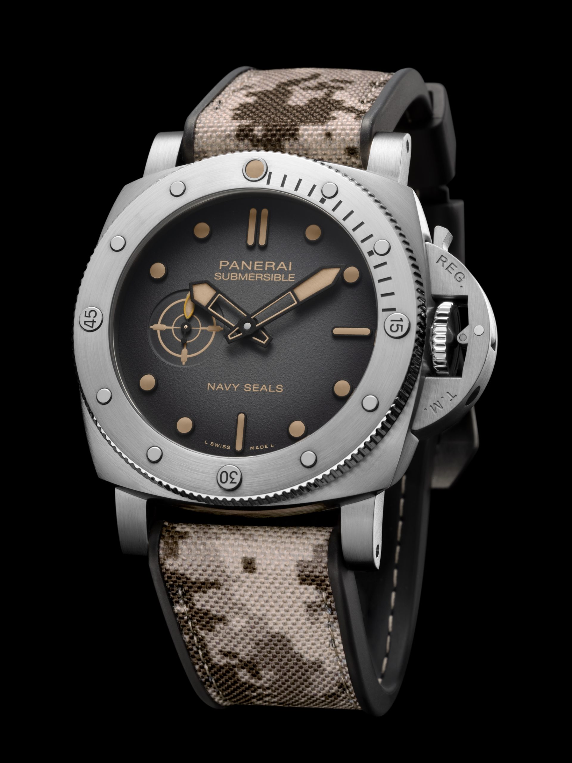 IMG_9086 Panerai Submersible QuarantaQuattro Navy SEALs PAM01518 3