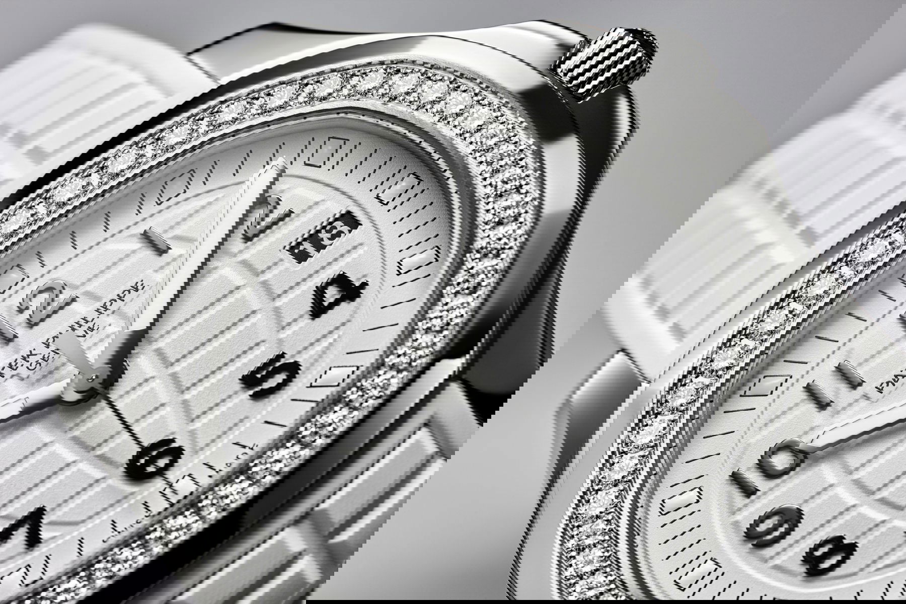 Patek Philippe Aquanaut Luce 5267/200A-010 3