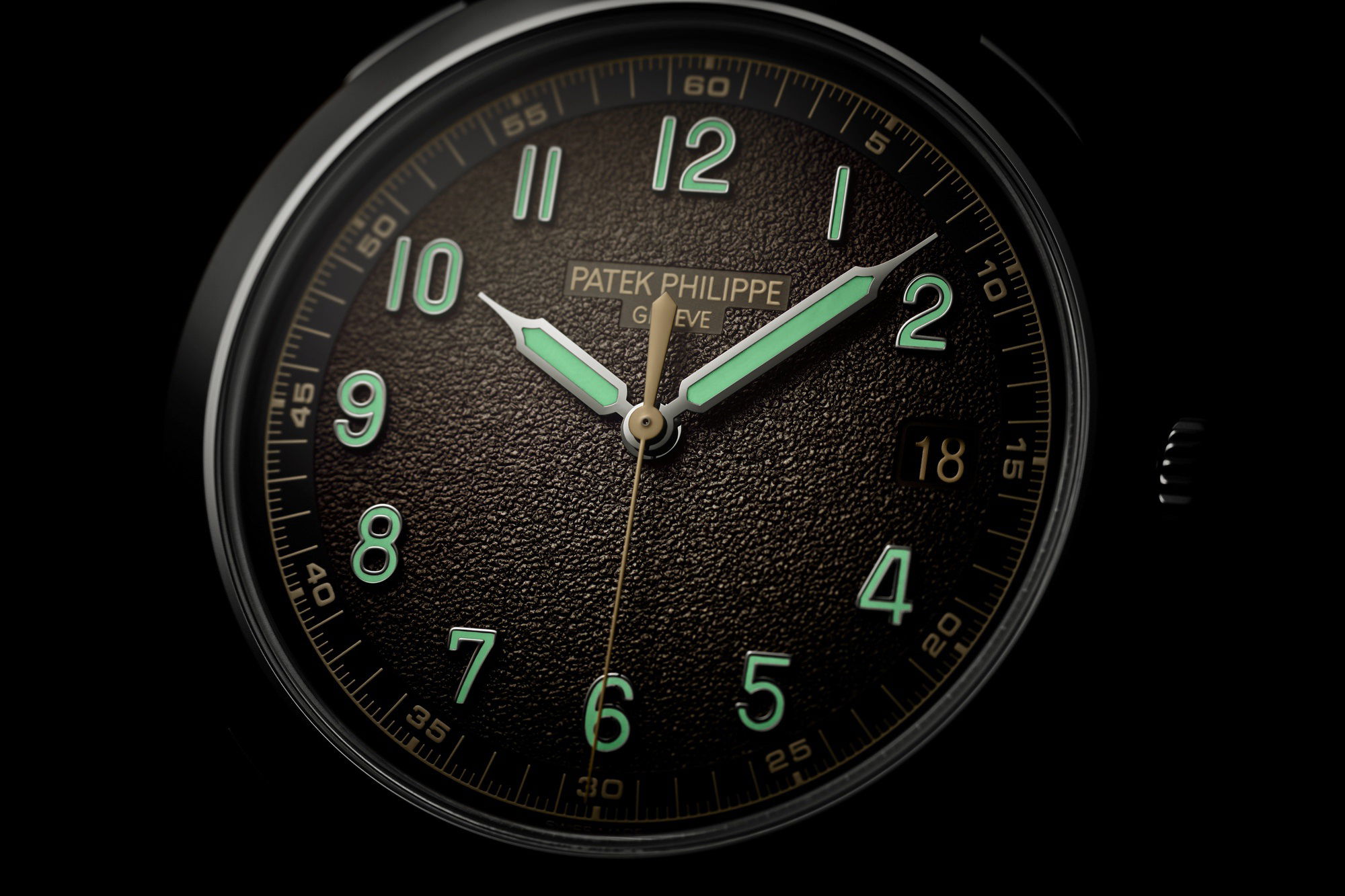 Patek Philippe Calatrava 5226G-001 3