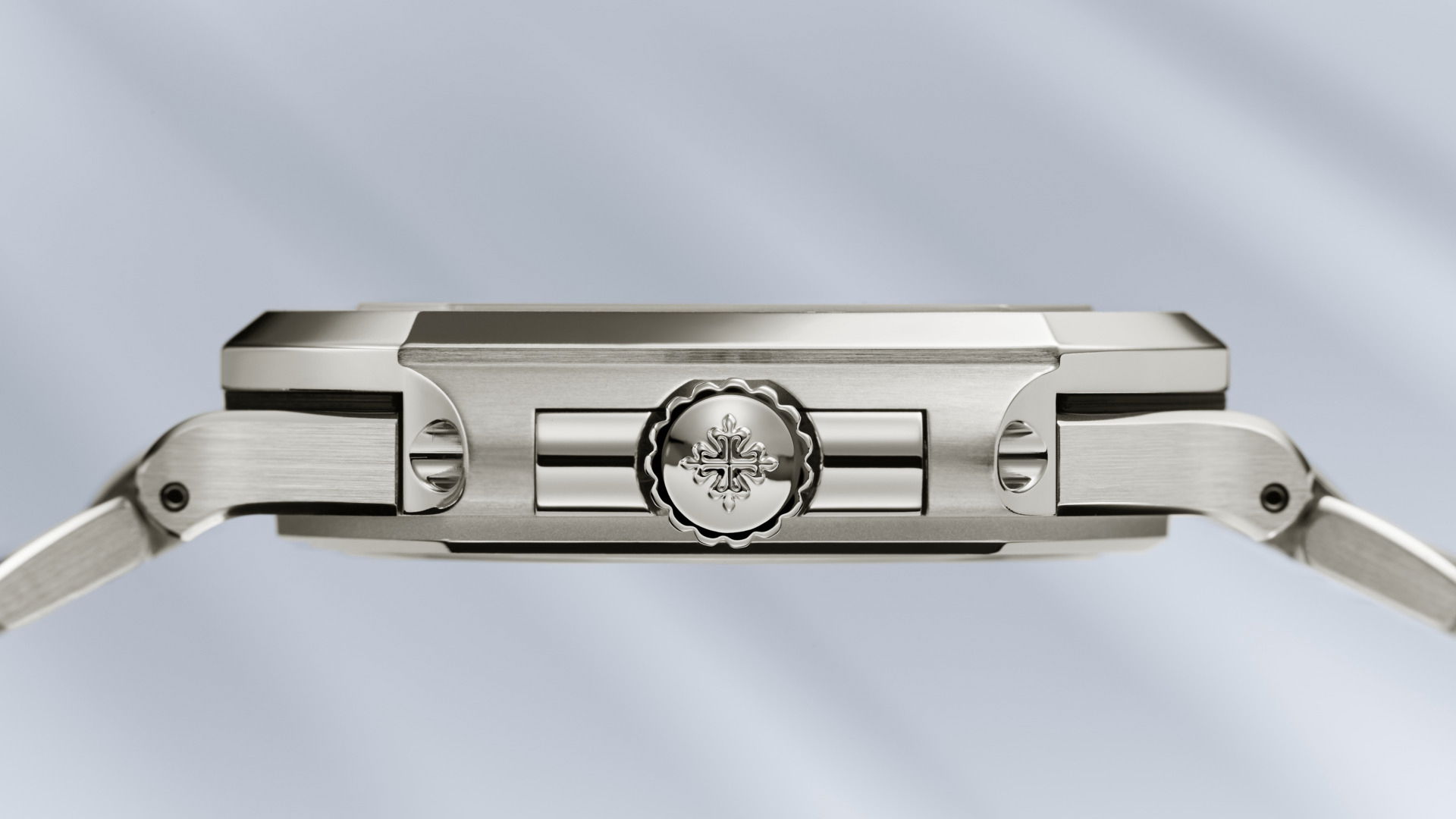 IMG_9086 Patek Philippe Cubitus White Gold 7128/1G-001 3