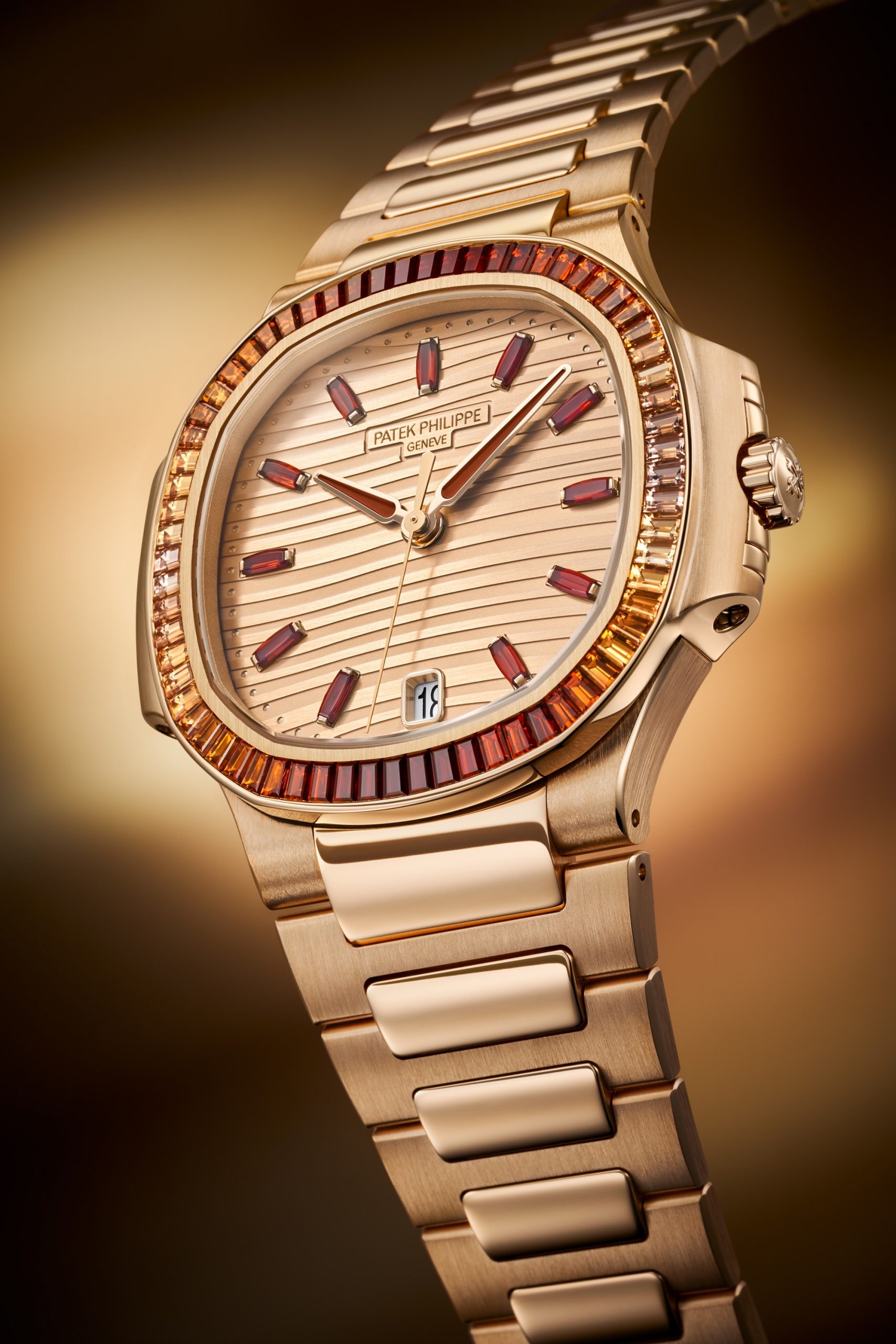 IMG_9086 Patek Philippe Nautilus Joaillerie Ladies 7118/1300R-001 3