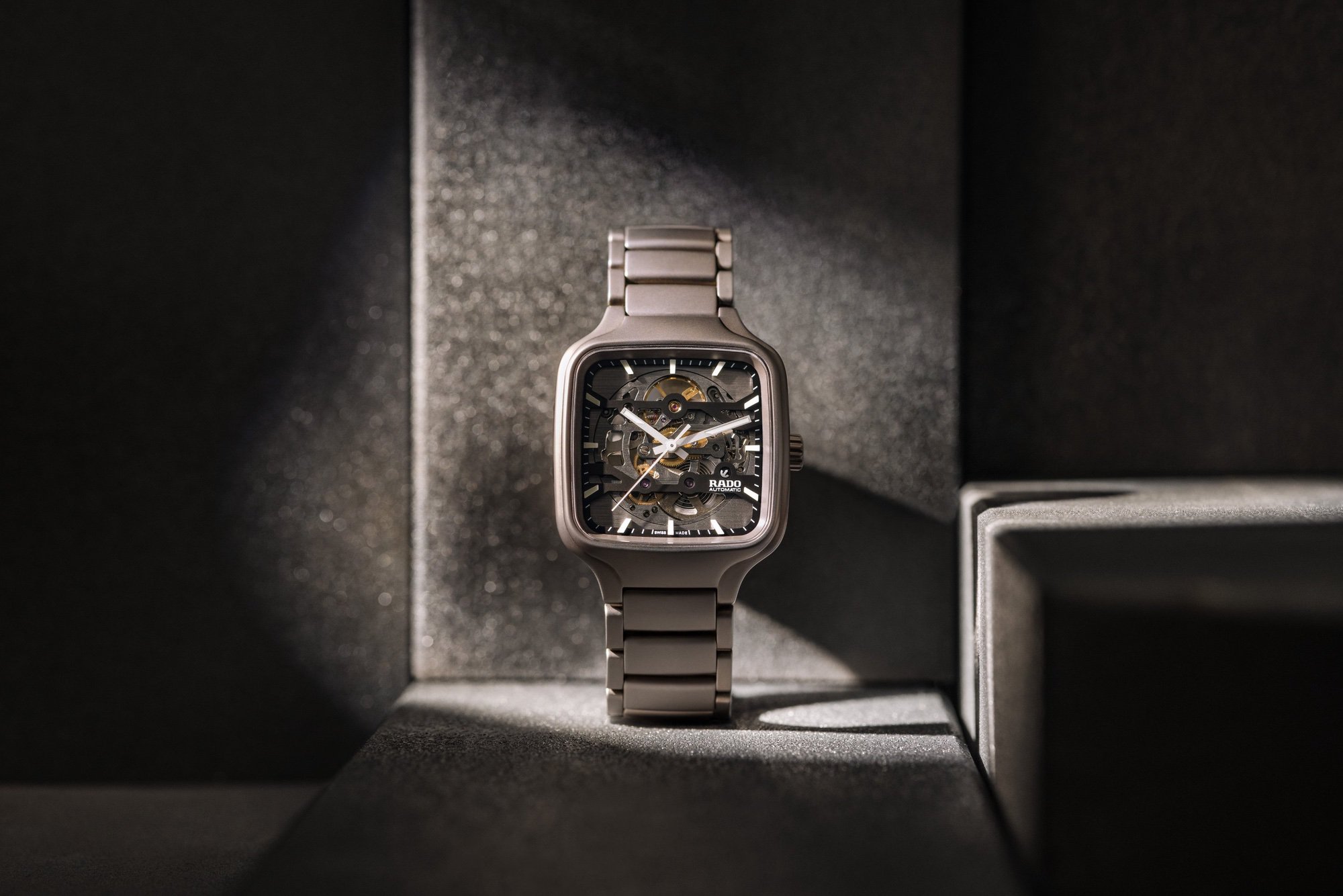 Rado True Square Skeleton R27196152 3