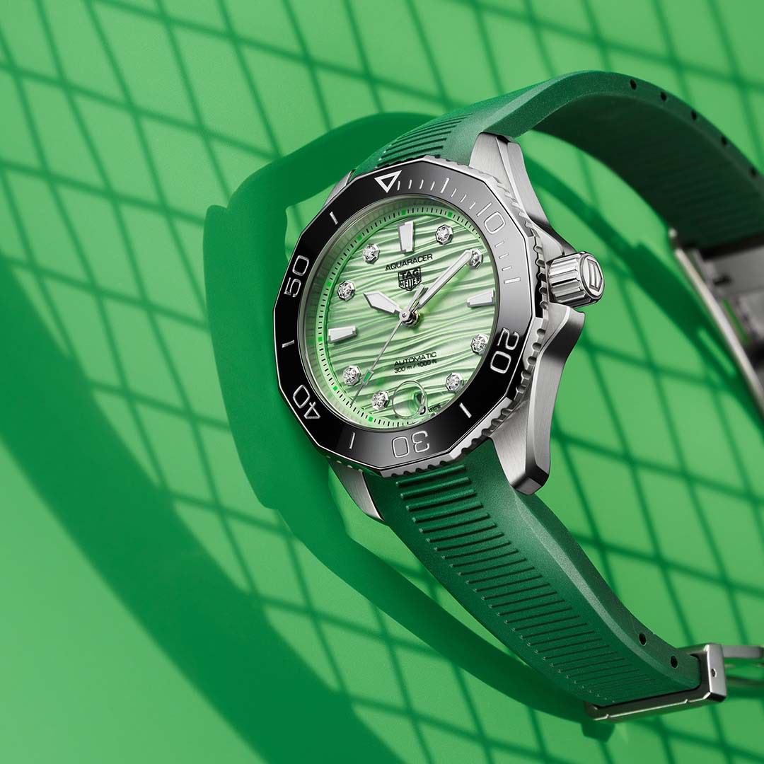 IMG_9086 TAG Heuer Aquaracer Professional 300 Naomi Osaka Limited Edition WBP231E.EB0247 3