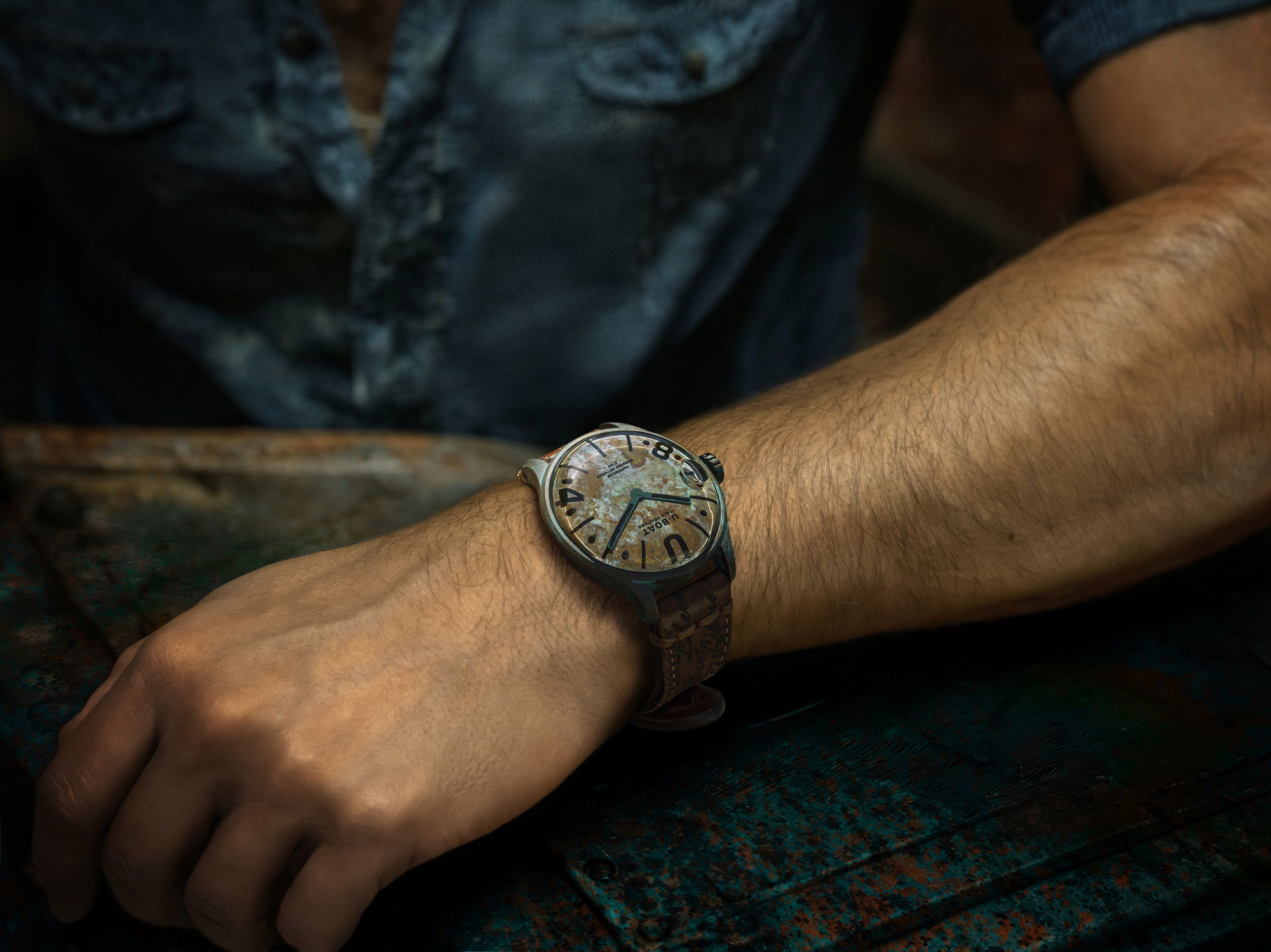 U-Boat Darkmoon 44 Unico 9600 3