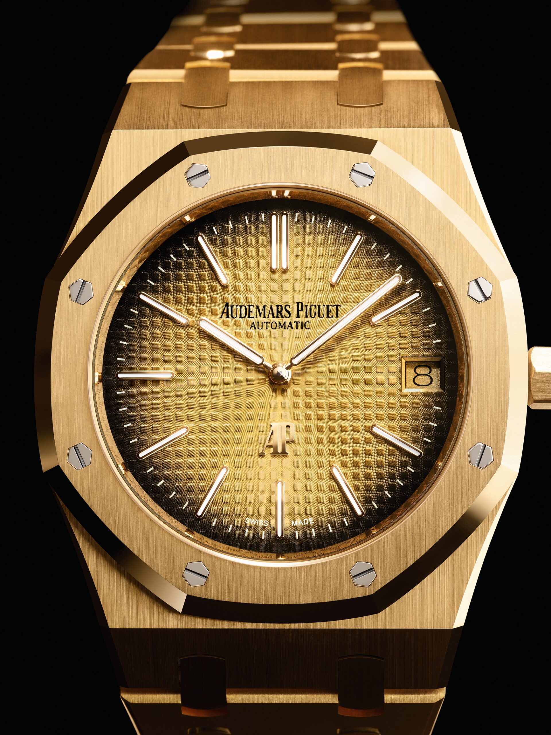 IMG_9081 Audemars Piguet Royal Oak Jumbo Extra-Thin 16202BA.OO.1240BA.02 Replica 4