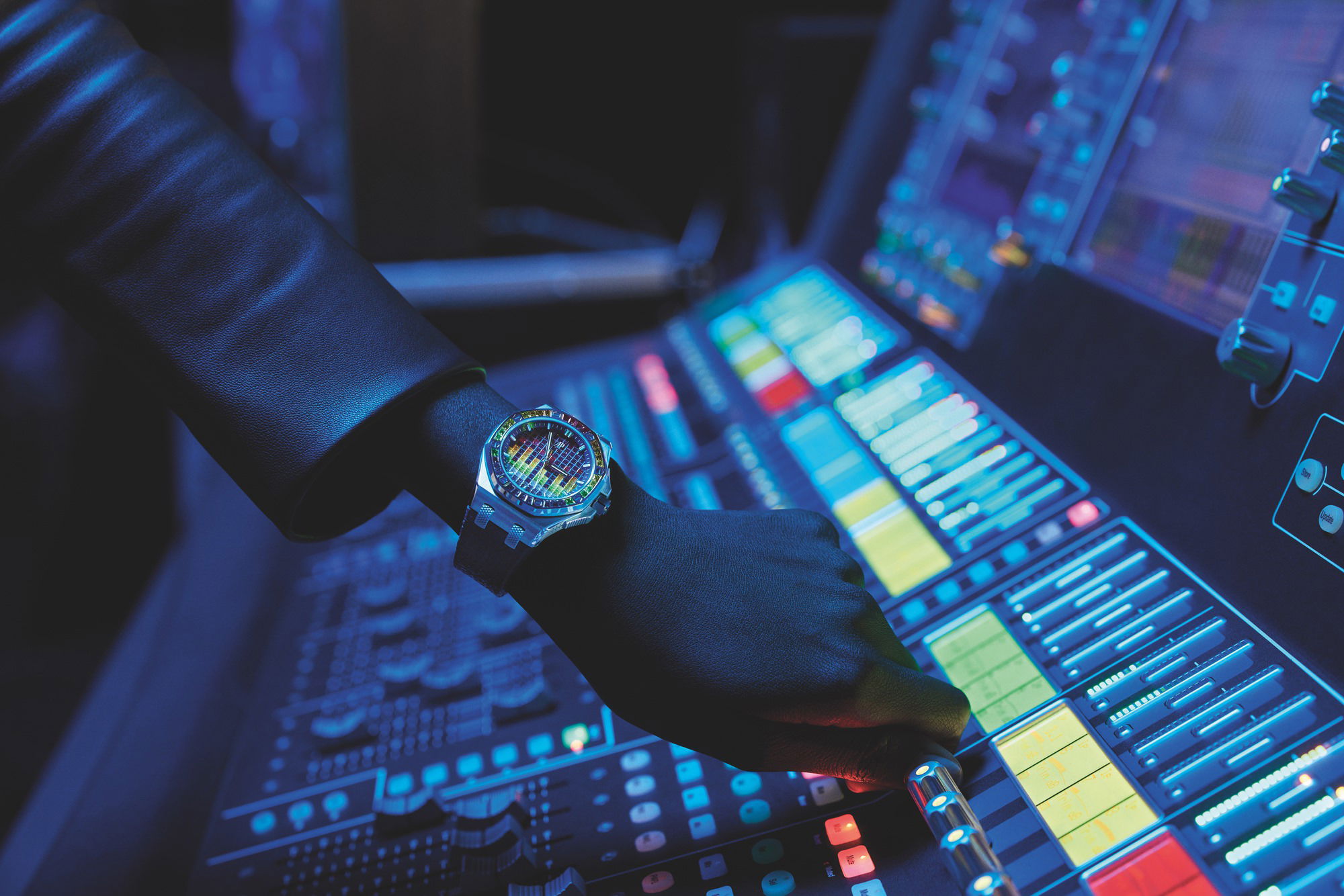 IMG_9081 Audemars Piguet Royal Oak Offshore Selfwinding Music Edition 15601BC.YY.D343CA.01 Replica 4