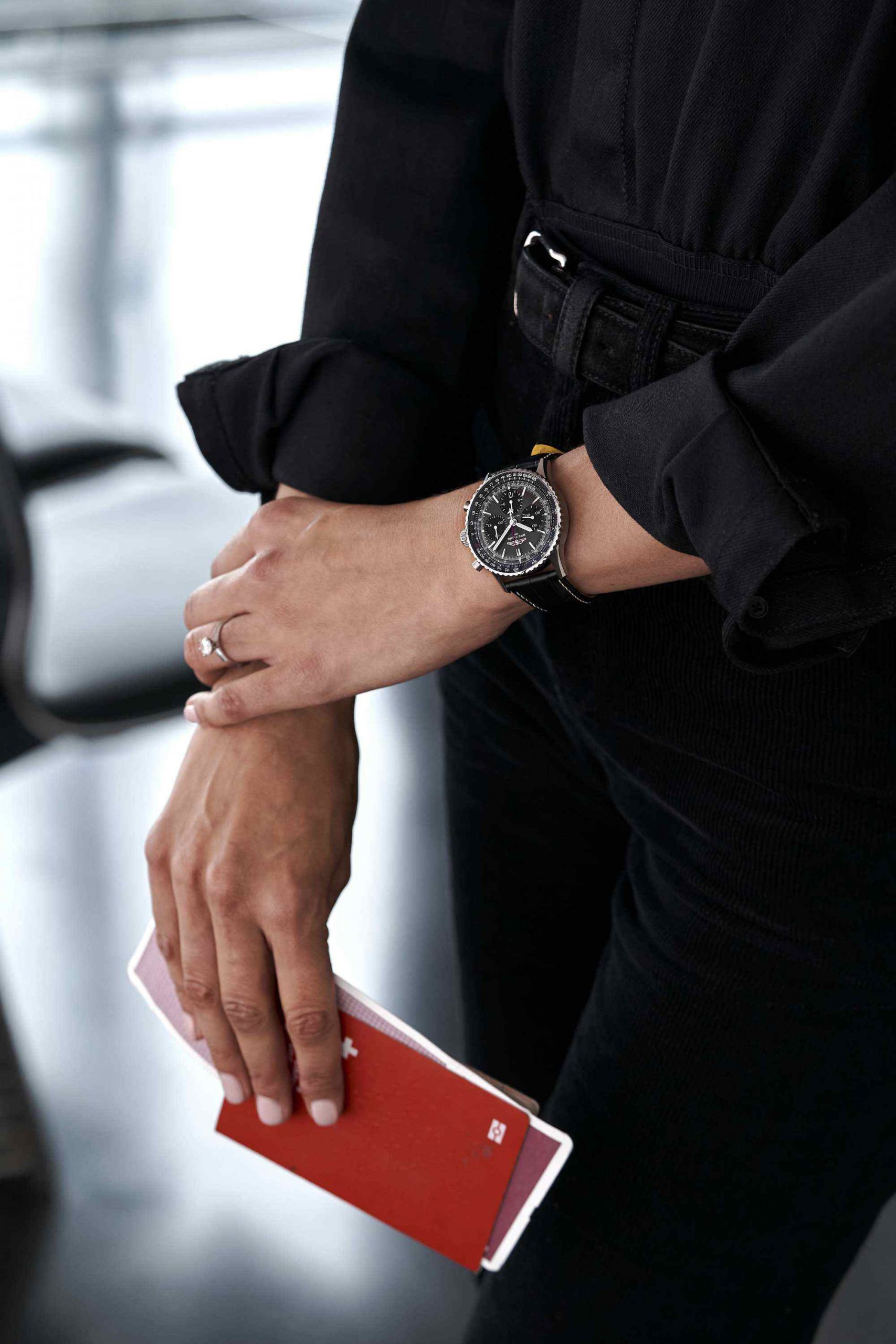 Breitling Navitimer B01 Swiss Limited Edition AB01395A1B1P1 Replica 4