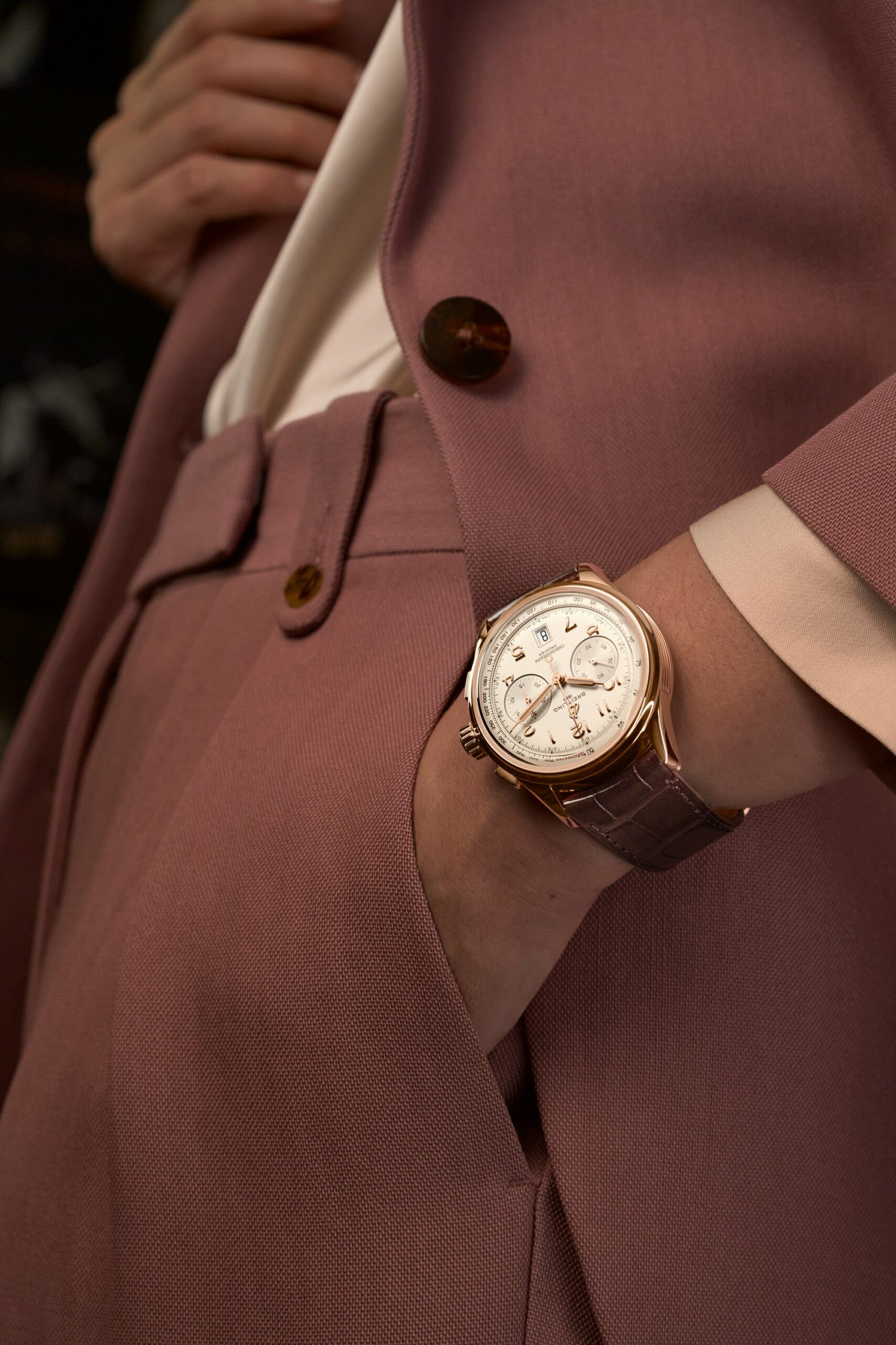 Breitling Premier B01 Chronograph 42 RB0145371G1P1 Replica 4