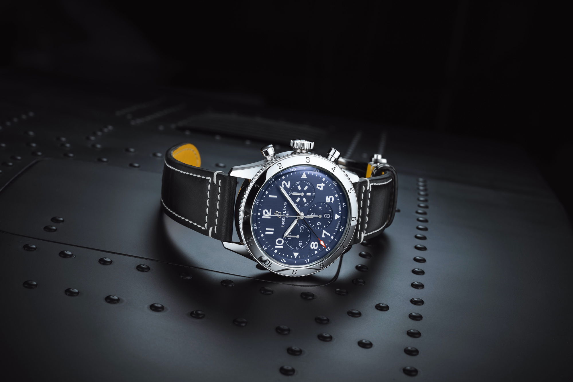 IMG_9081 Breitling Super AVI B04 Chronograph GMT 46 Tribute to Vought F4U Corsair AB04451A1C1X1 Replica 4