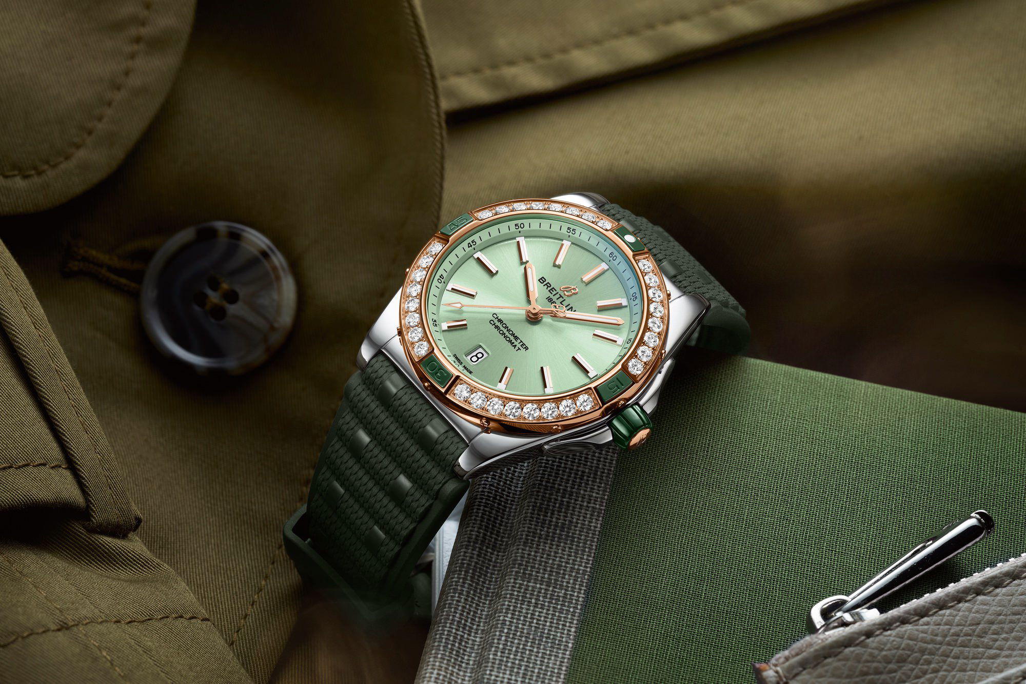 IMG_9081 Breitling Super Chronomat Automatic 38 U17356531L1S1 Replica 4