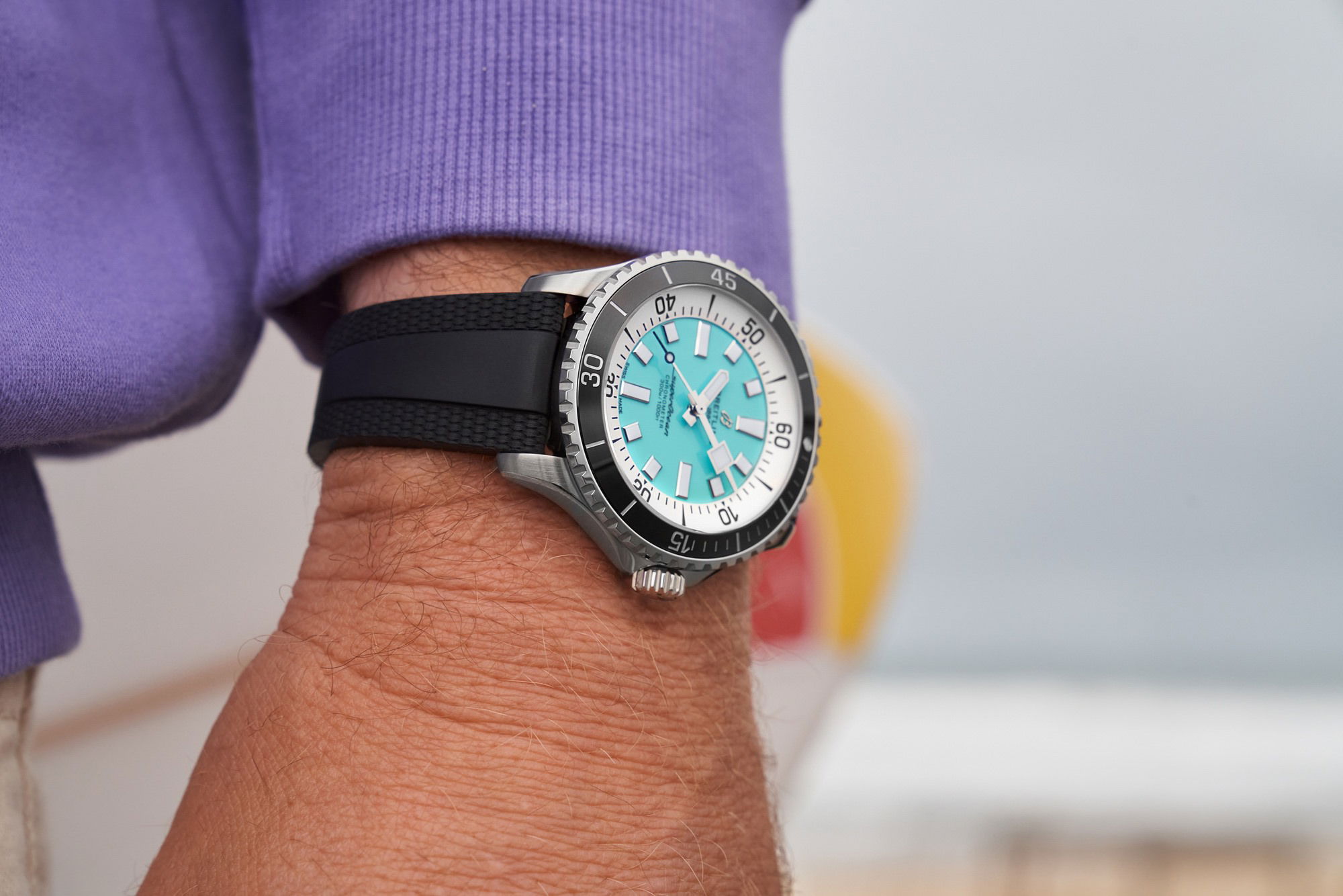 IMG_9081 Breitling Superocean Automatic 44 A17376211L2S1 Replica 4