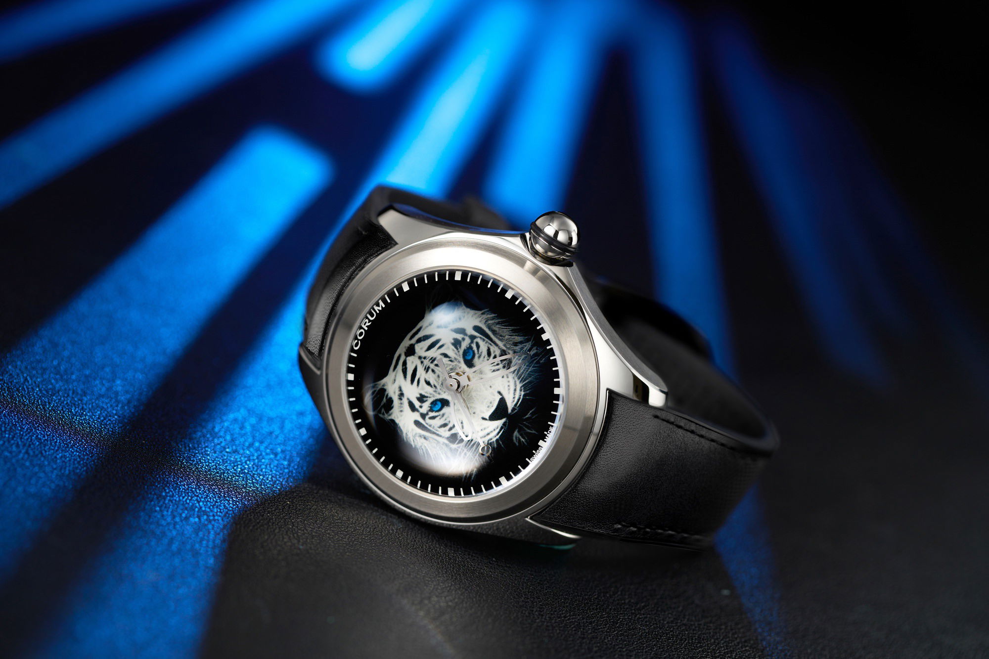 Corum Bubble 47 Automatic Luminescent Tiger L082/04378 Replica 4