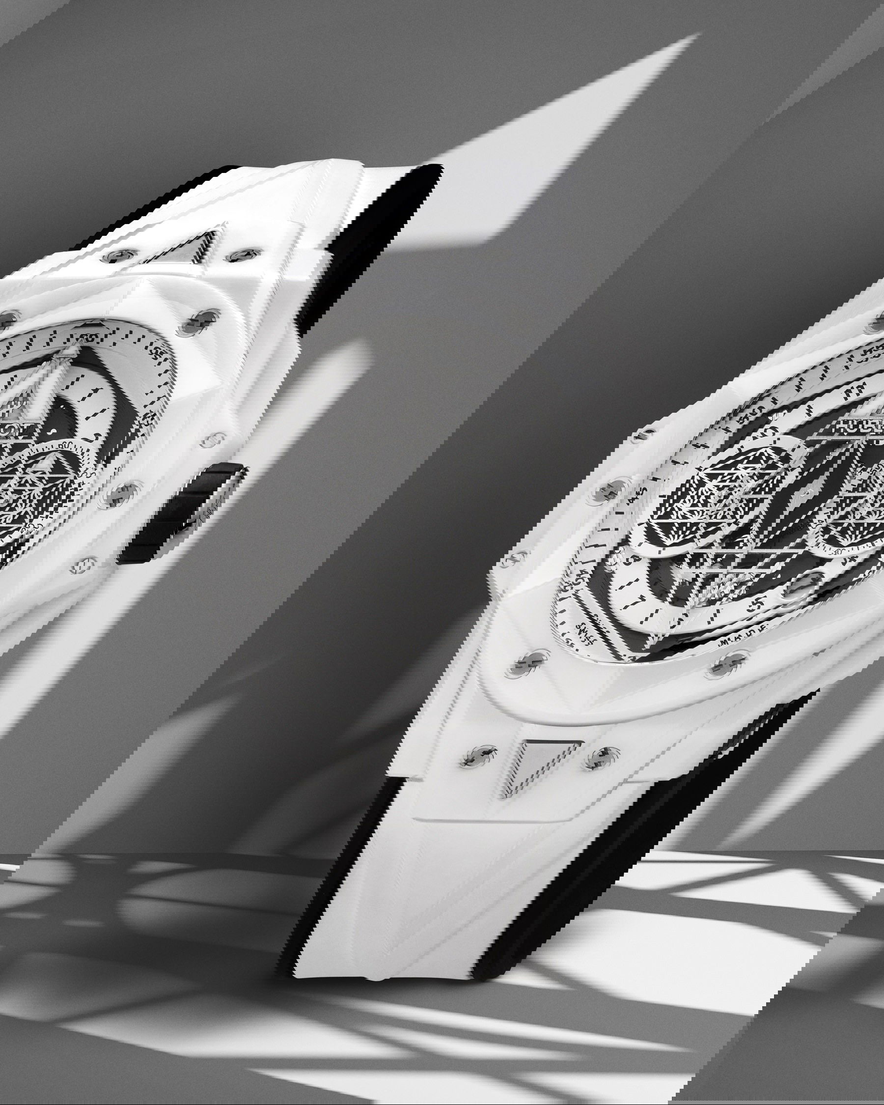 Hublot Big Bang Sang Bleu II 418.HX.2001.RX.MXM21 Replica 4