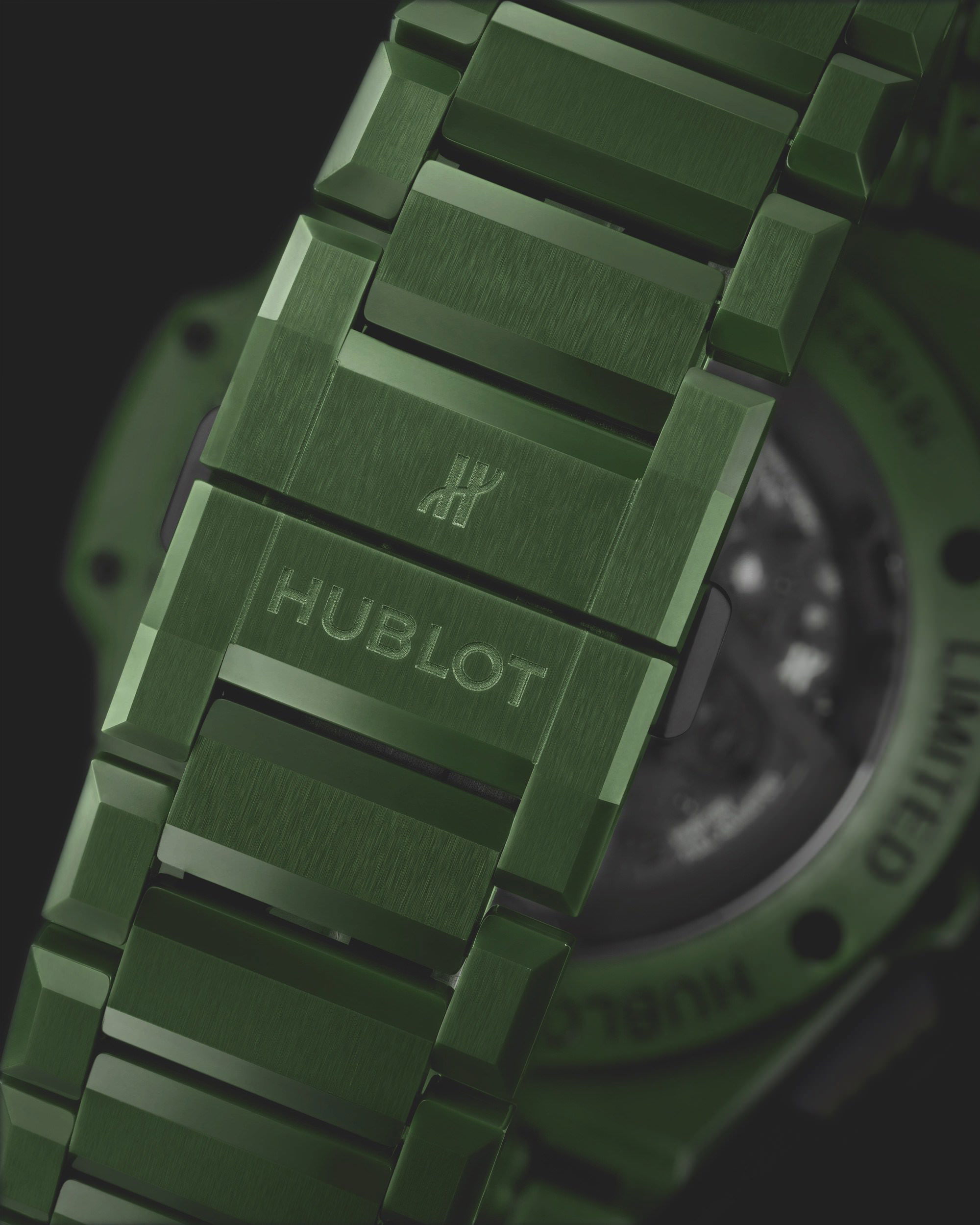 IMG_9081 Hublot Big Bang Integral Green Ceramic 451.GX.5220.GX Replica 4