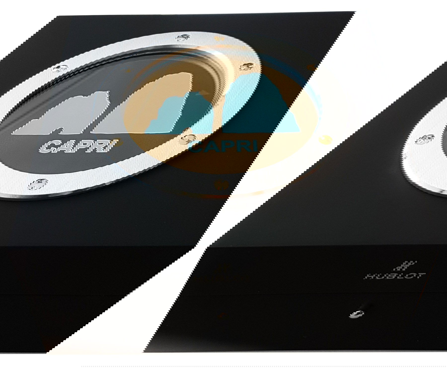 Hublot Classic Fusion Chronograph Boutique Capri 521.NL.8929.RX.CAP21 Replica 4