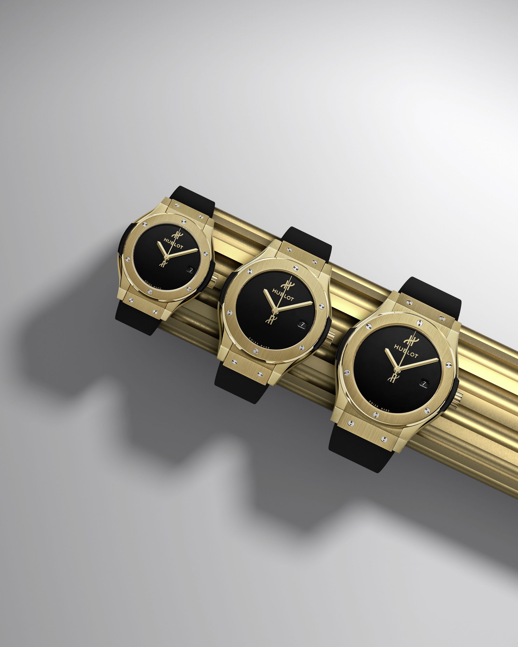 Hublot Classic Fusion Original Yellow Gold 581.VX.1230.RX.MDM Replica 4