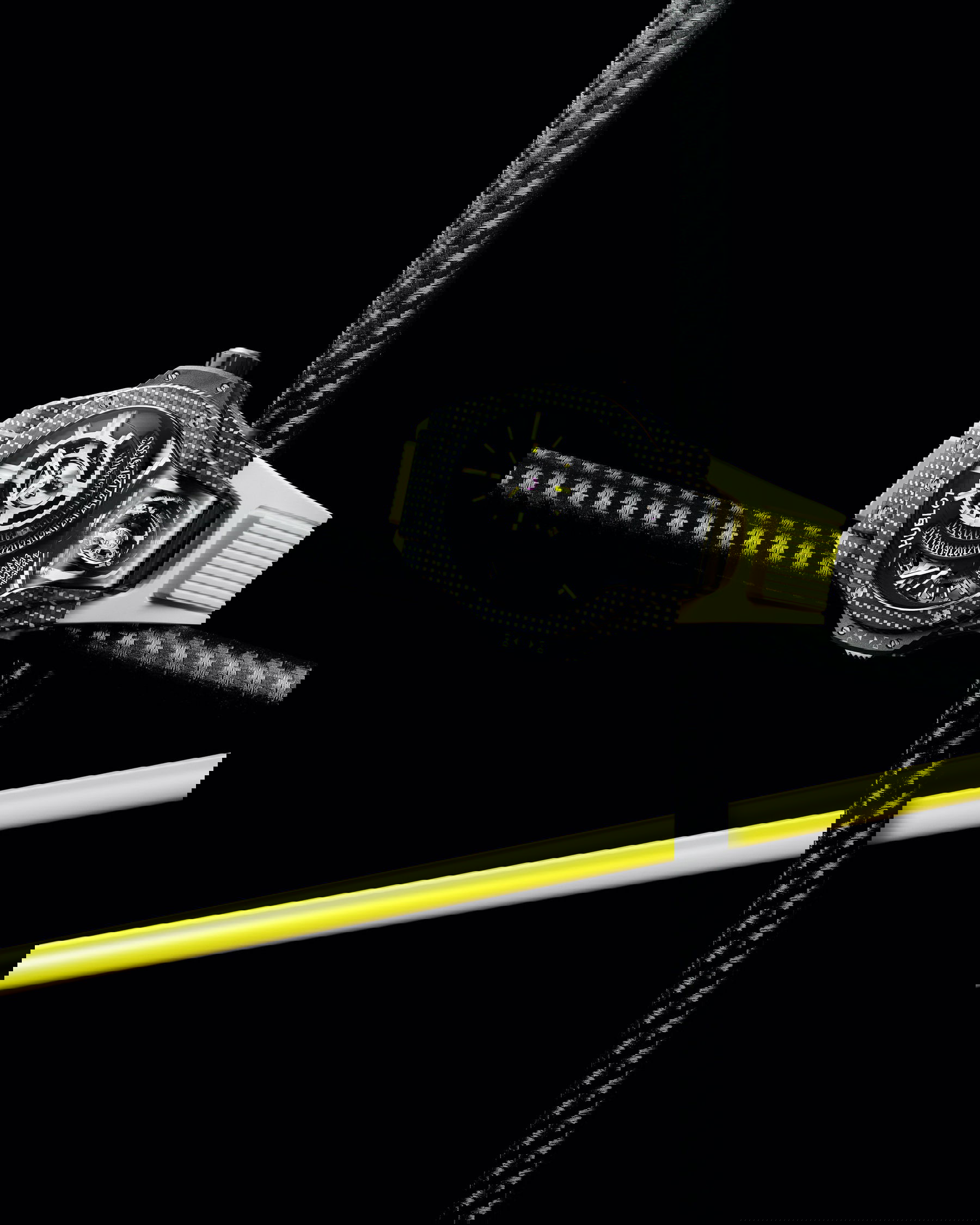 IMG_9081 Hublot MP-09 Tourbillon Bi-Axis 5 Days Power Reserve 3D Carbone 909.QDY.1120.RX Replica 4