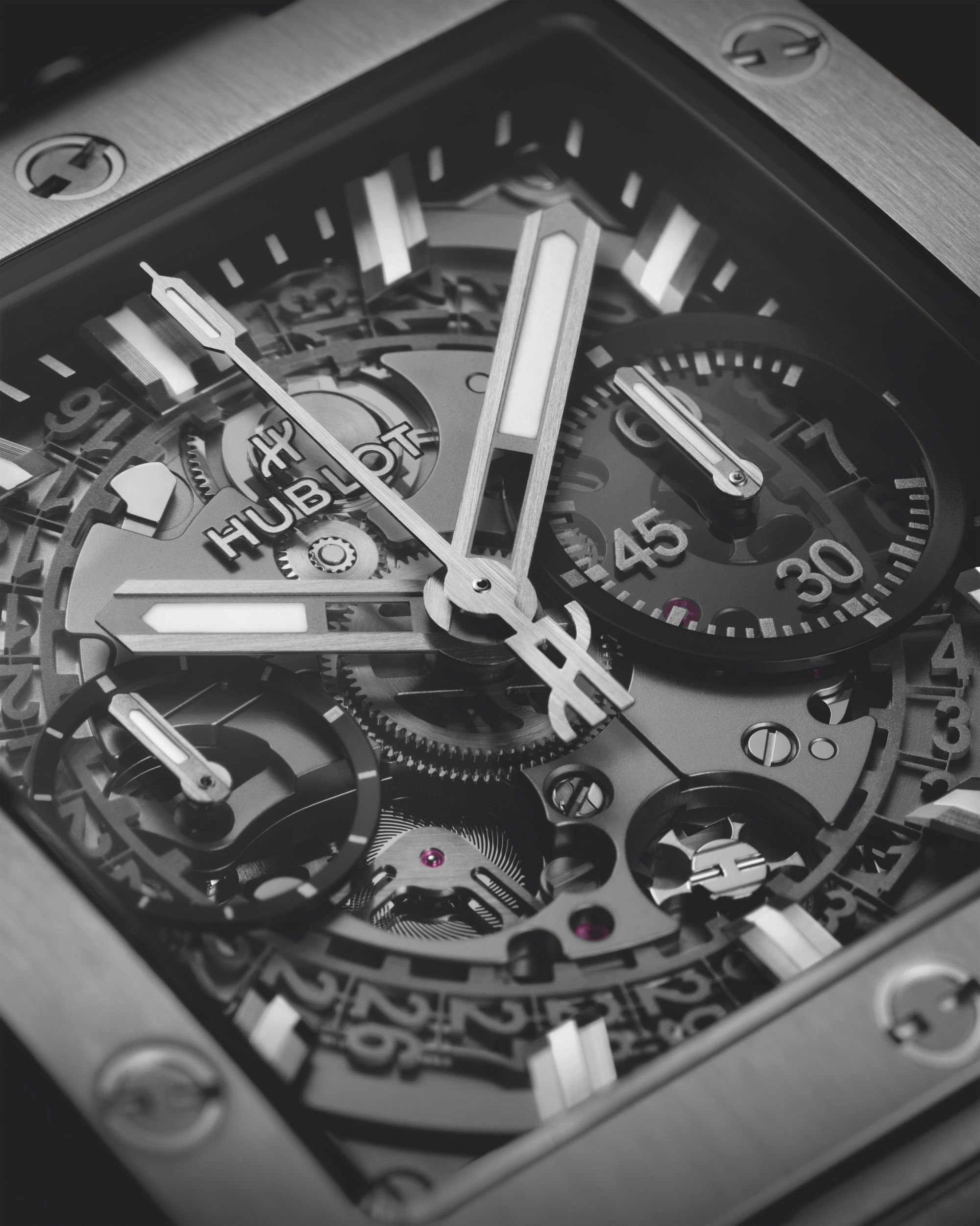 IMG_9081 Hublot Square Bang Unico Titanium 821.NX.0170.RX Replica 4