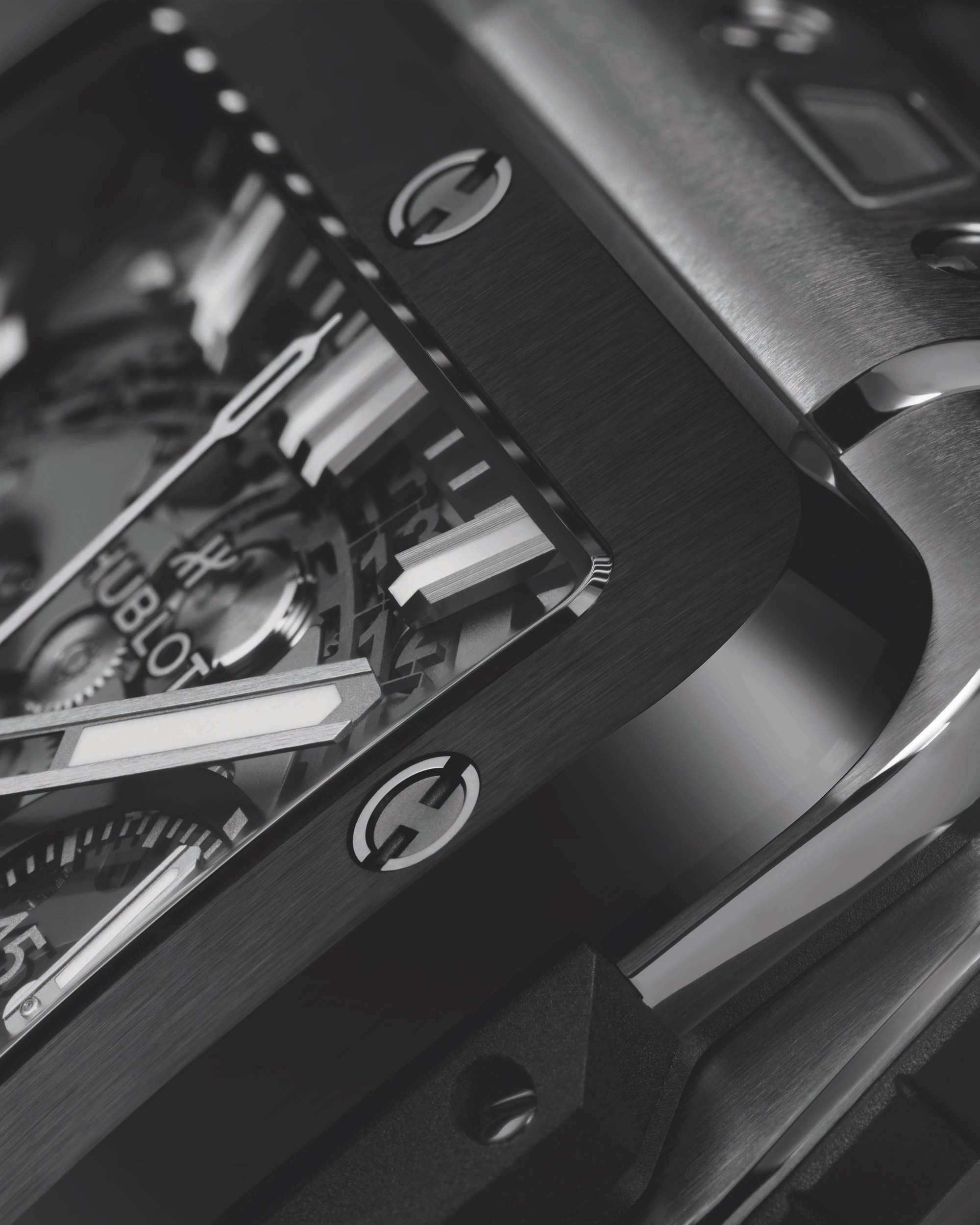 Hublot Square Bang Unico Titanium Ceramic 821.NM.0170.RX Replica 4