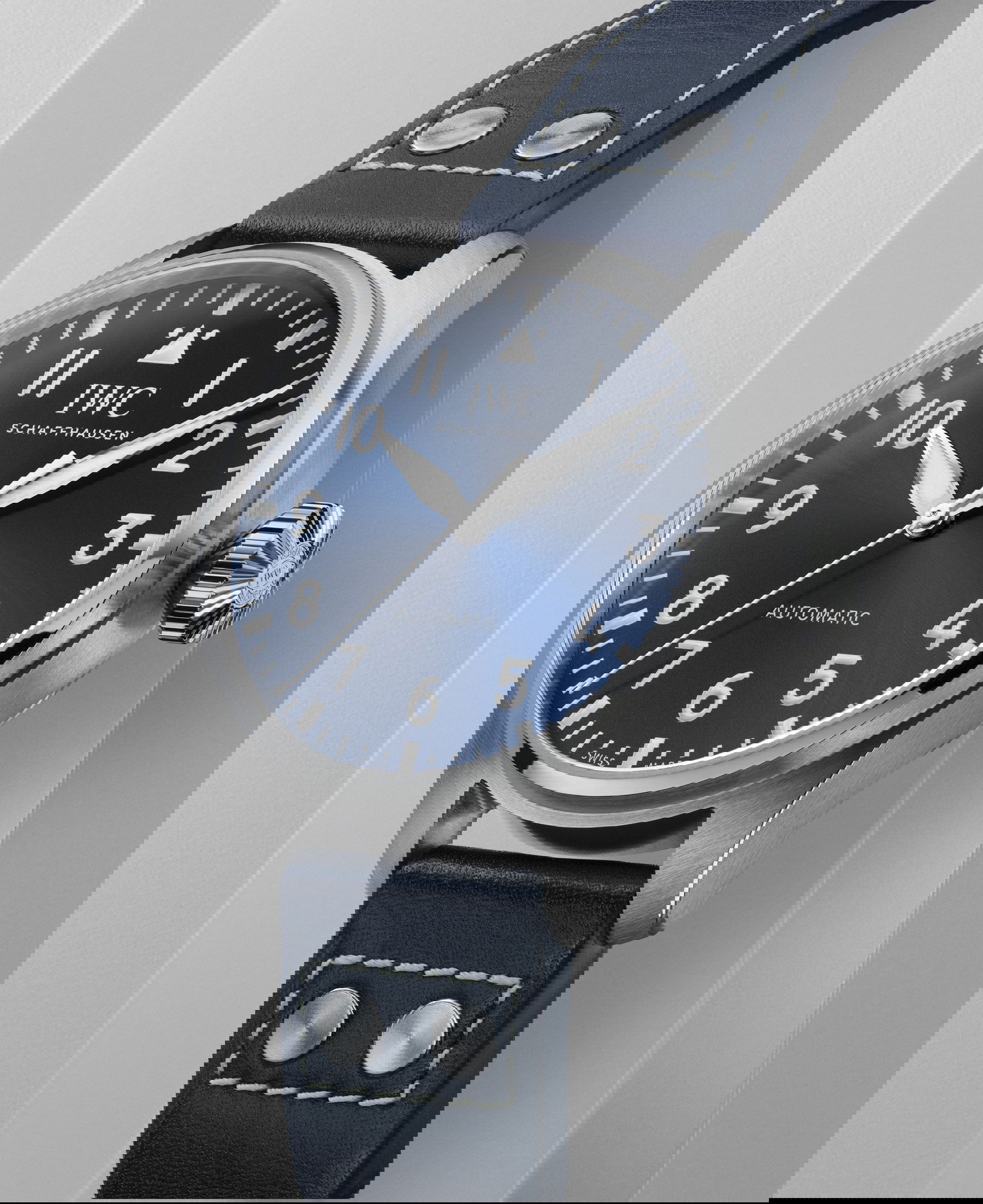 IMG_9081 IWC Big Pilot’s Watch 43 IW329303 Replica 4