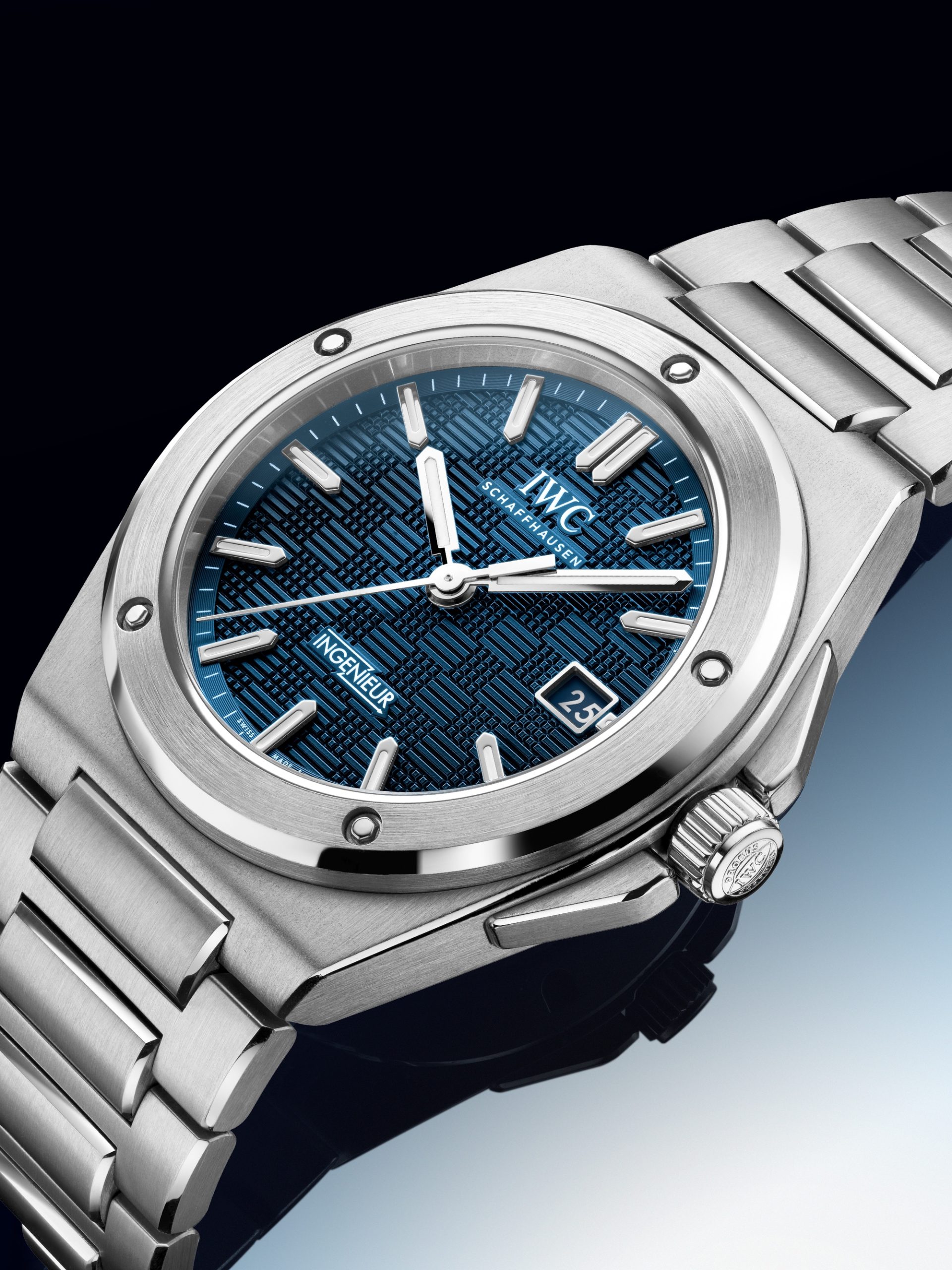 IWC Ingenieur Automatic 40 Blue IW328907 Replica 4