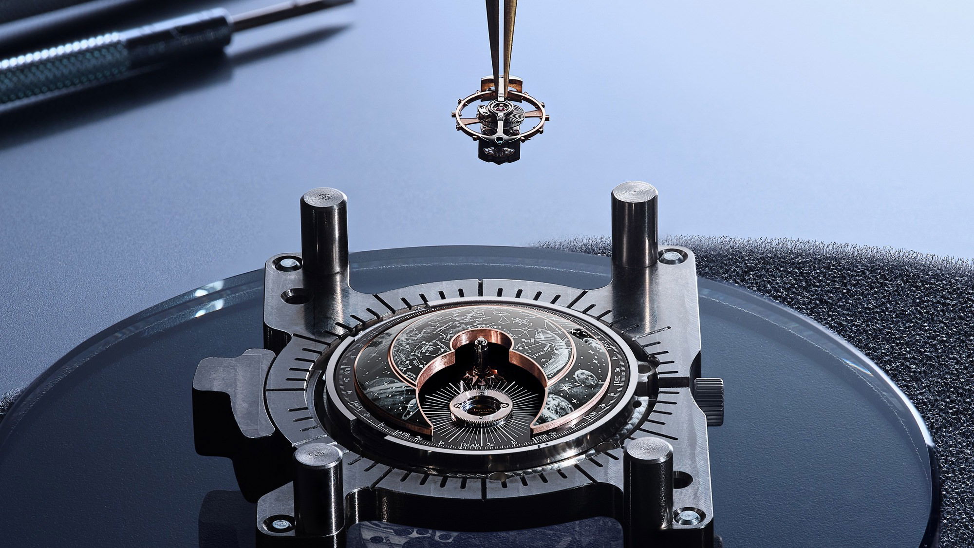 Jaeger-LeCoultre Master Hybris Artistica Calibre 945 Q5263481 Replica 4