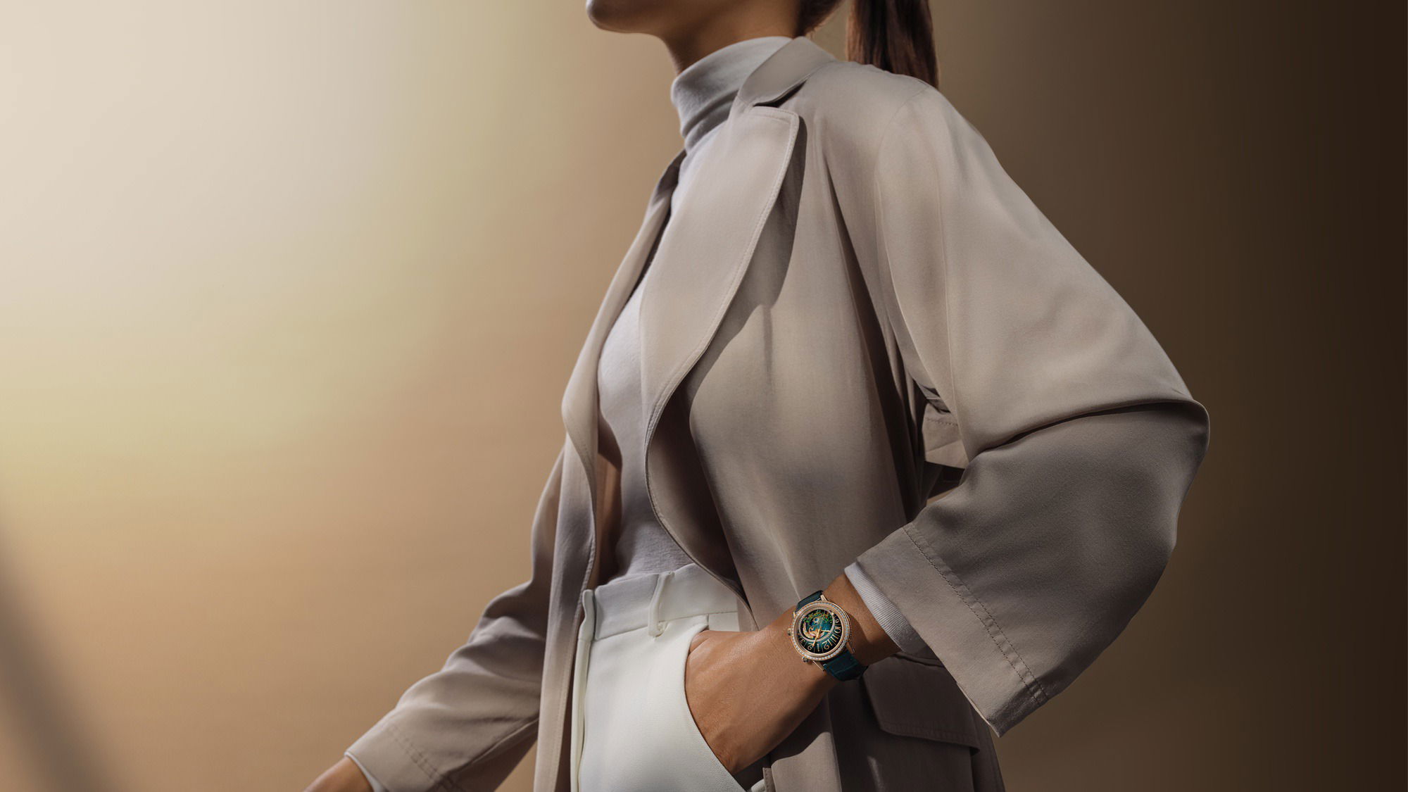 IMG_9081 Jaeger-LeCoultre Rendez-Vous Sonatina Peaceful Nature Crane Q35924J1 Replica 4