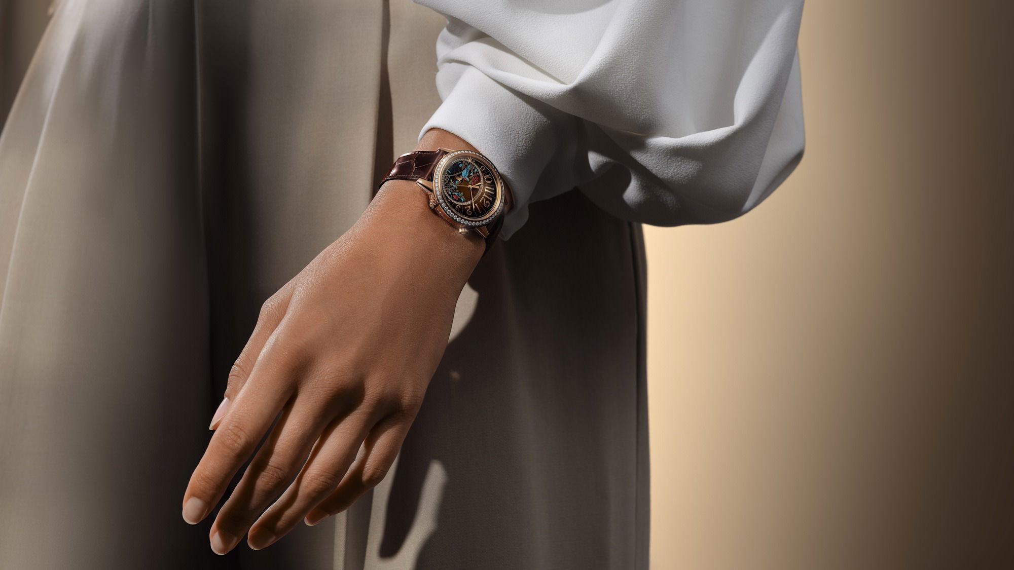 Jaeger-LeCoultre Rendez-Vous Sonatina Peaceful Nature Kingfisher Q35924J3 Replica 4