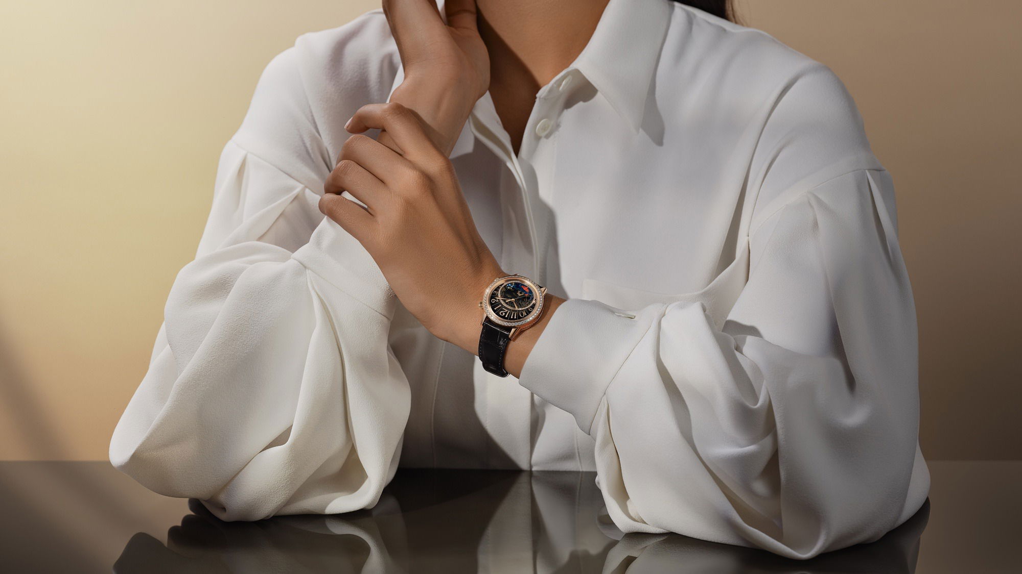 IMG_9081 Jaeger-LeCoultre Rendez-Vous Sonatina Peaceful Nature Koi Q35924J2 Replica 4