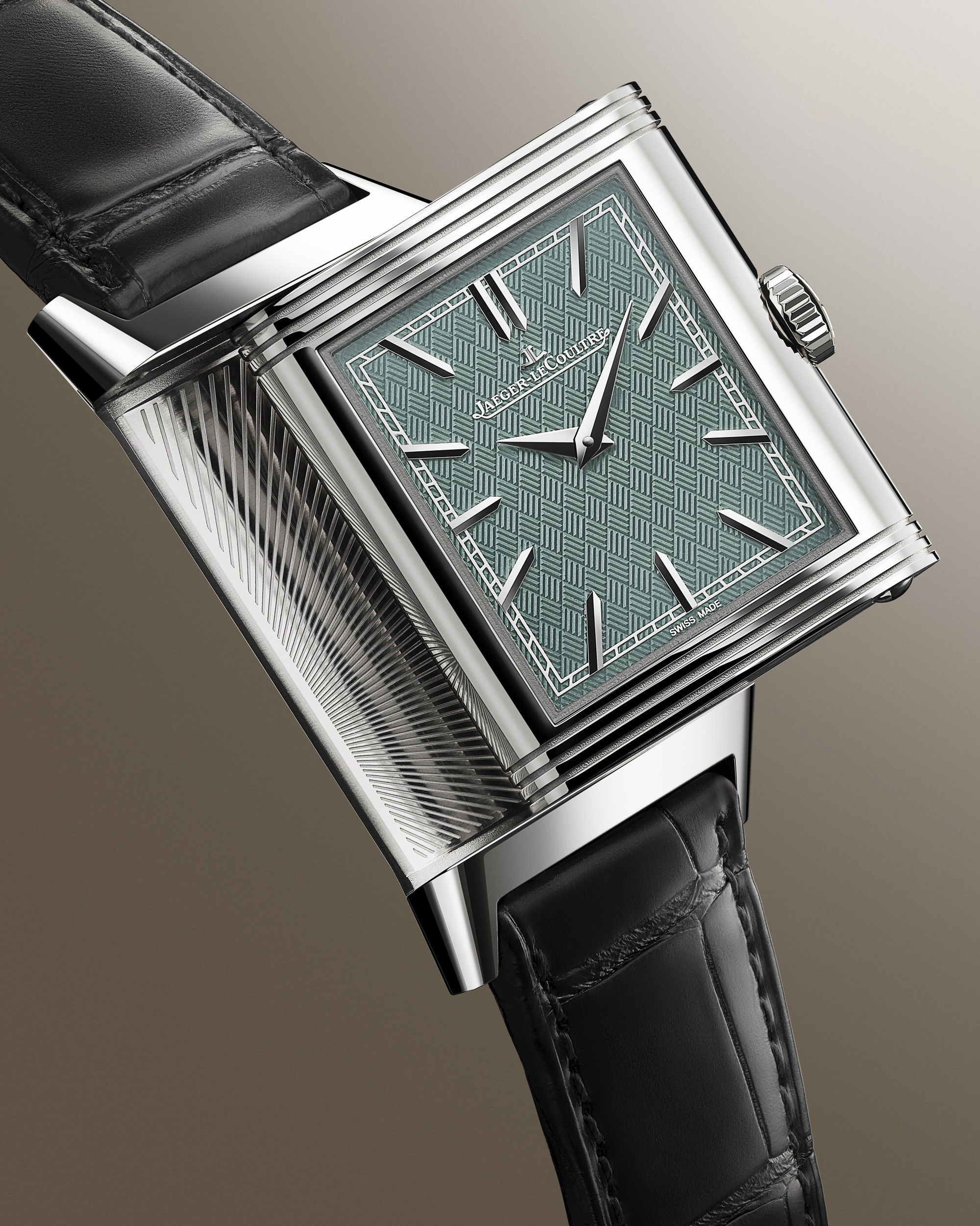 Jaeger-LeCoultre Reverso Tribute Enamel Hokusai – The Waterfall at Yoshino Q39334T4 Replica 4