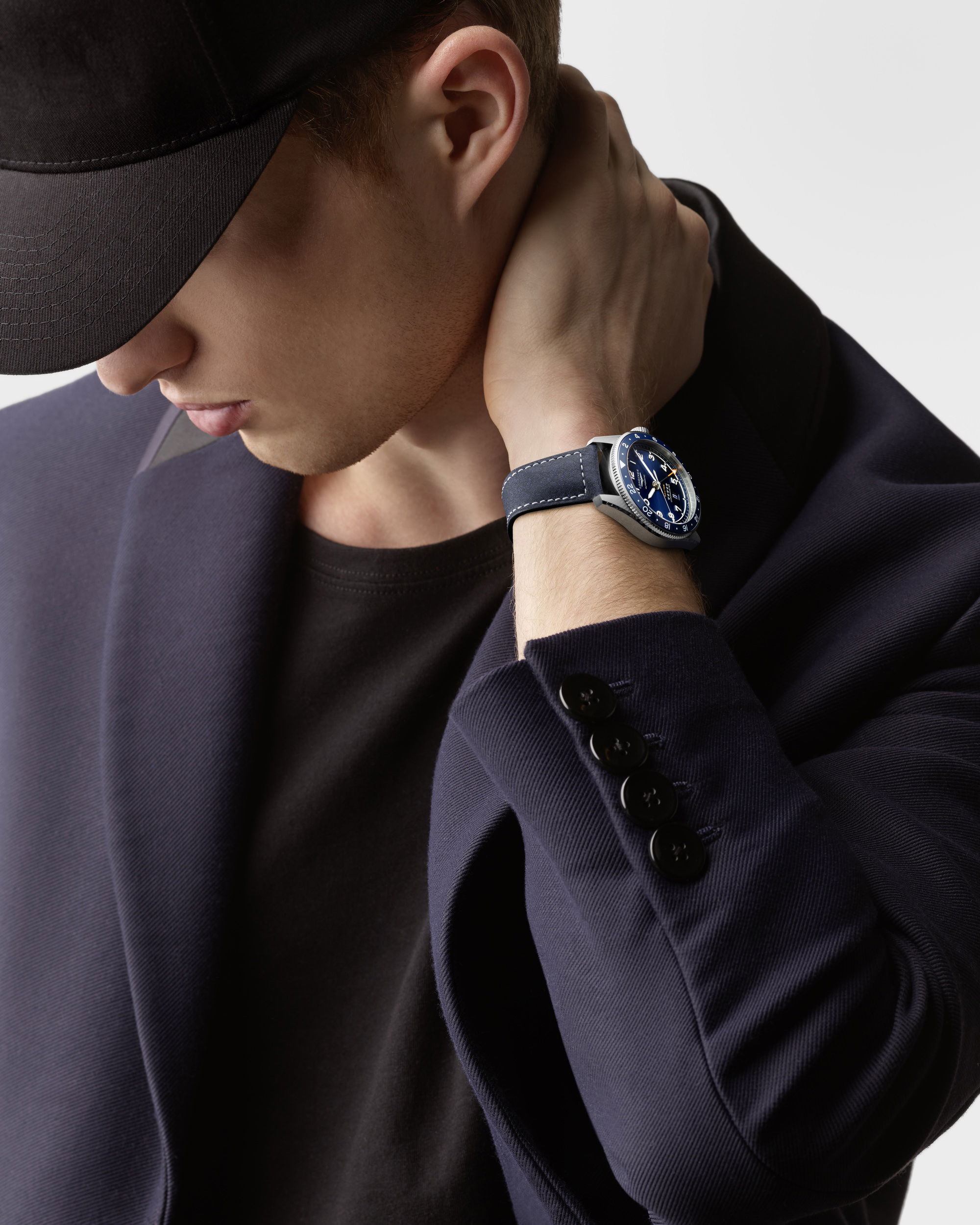 IMG_9081 Longines Spirit Zulu Time L3.812.4.93.2 Replica 4