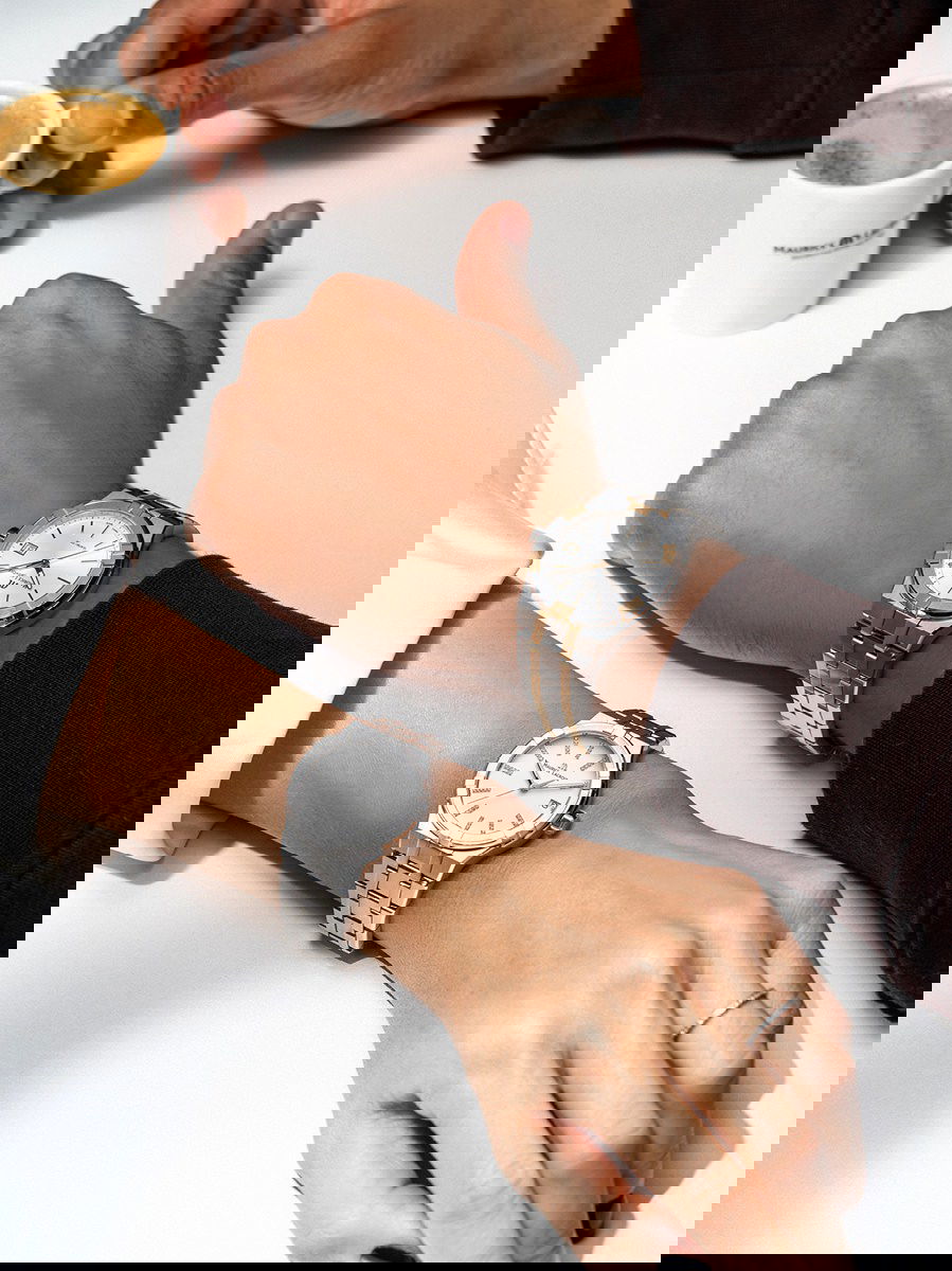 IMG_9081 Maurice Lacroix Aikon Quartz Date 40 AI1108-PVP02-130-1 Replica 4