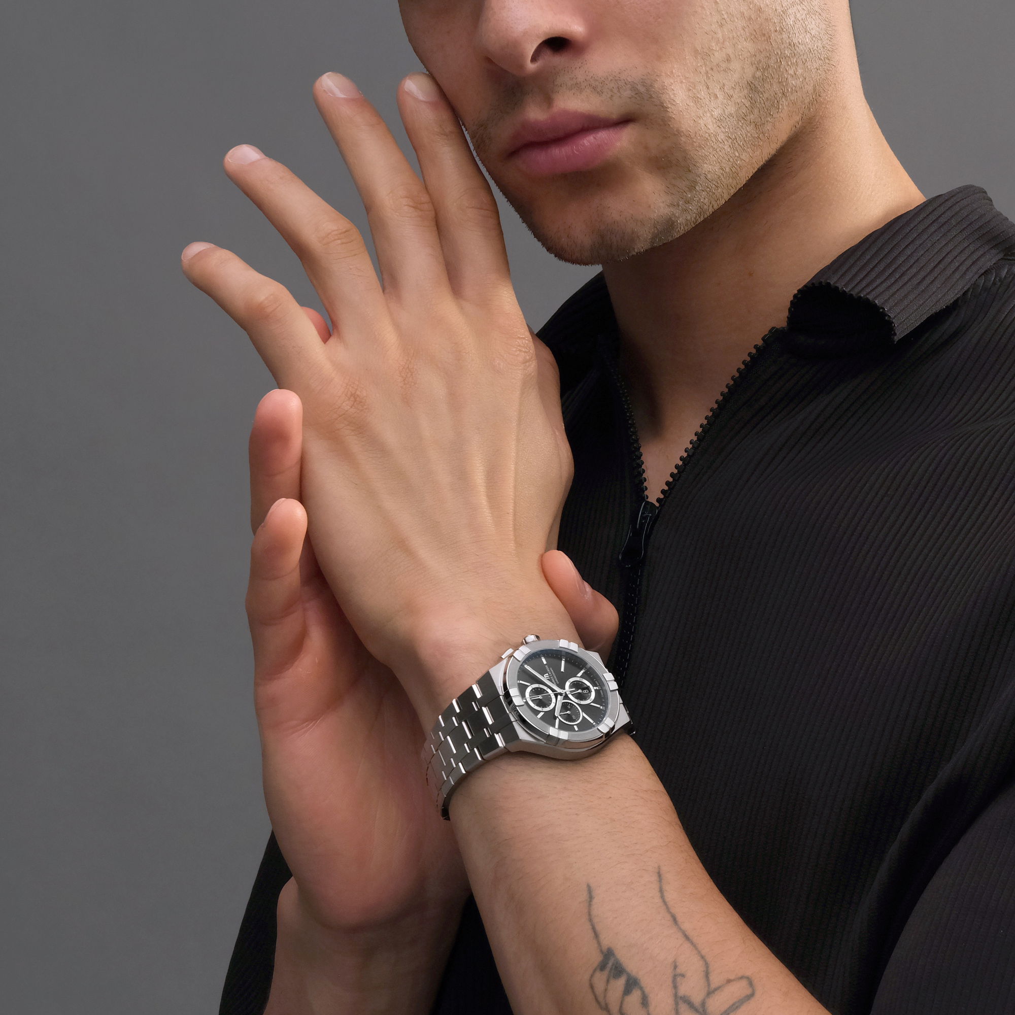 Maurice Lacroix Aikon Quartz Chronograph 42 AI1118-SS002-330-1 Replica 4