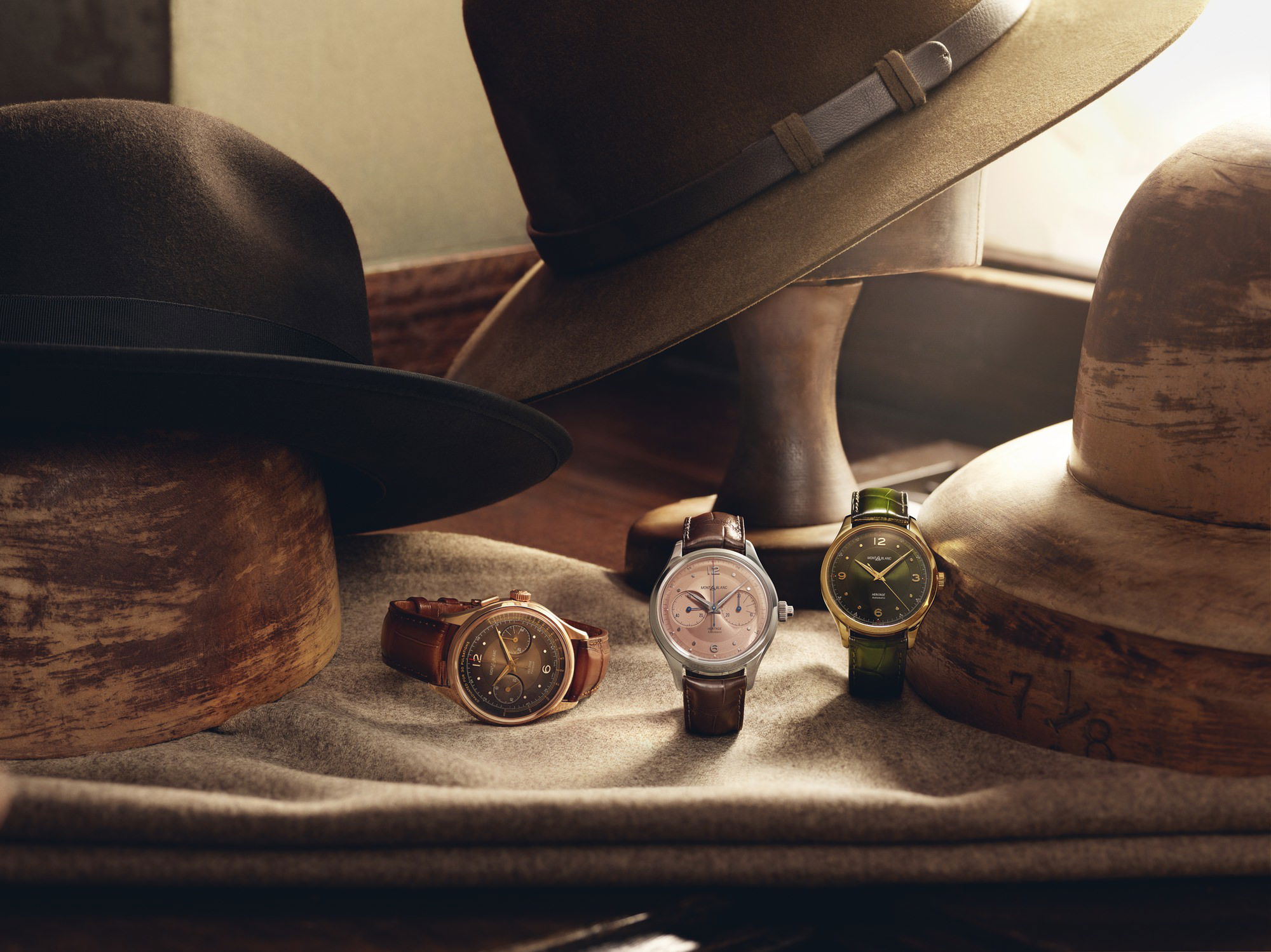 IMG_9081 Montblanc Heritage Monopusher Chronograph MB126078 Replica 4