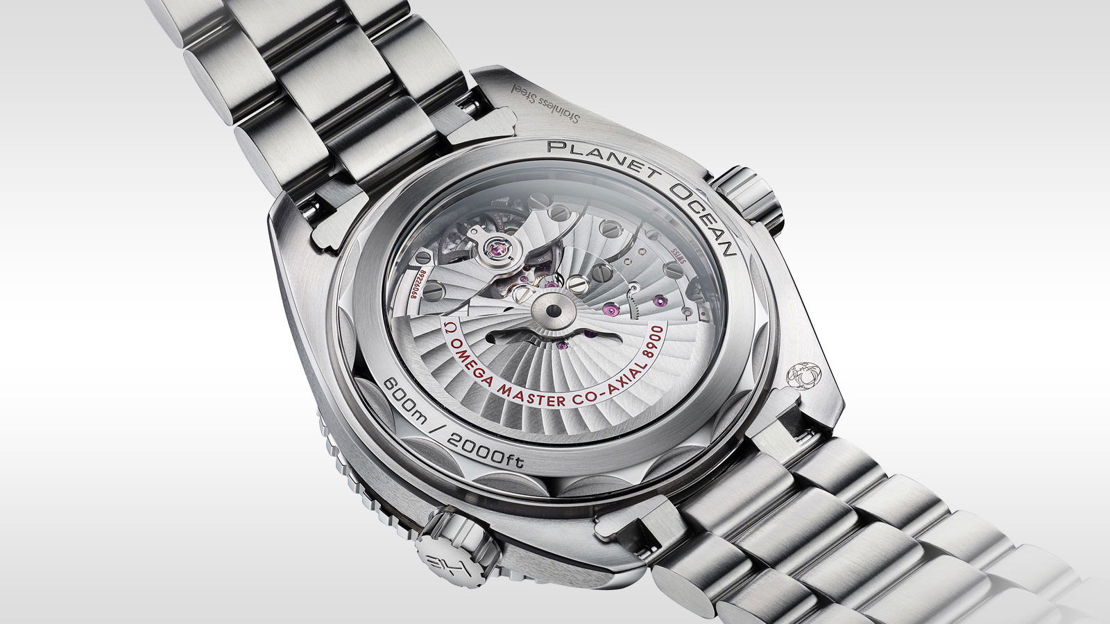 Omega Seamaster Planet Ocean 600M Co-Axial Master Chronometer 43.5 mm 215.30.44.21.04.001 Replica 4