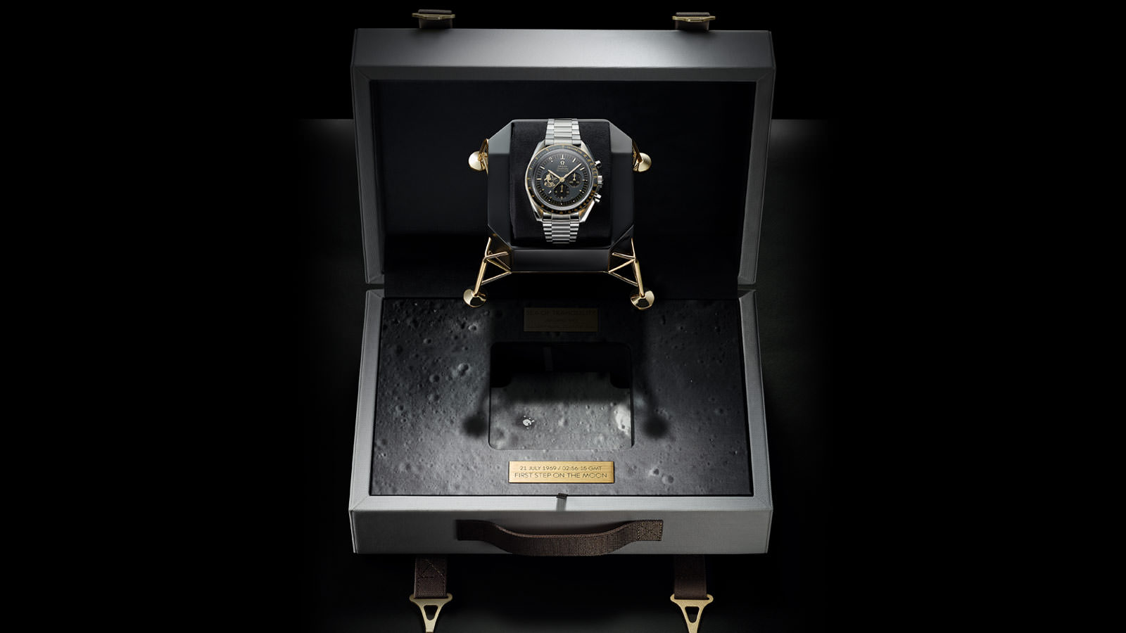 IMG_9081 Omega Speedmaster Anniversary Series Co-Axial Master Chronometer Chronograph 42 mm Apollo 11 50 310.20.42.50.01.001 Replica 4