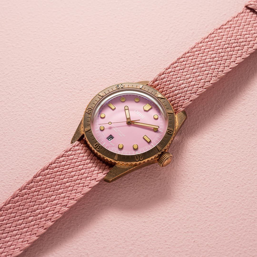 IMG_9081 Oris Divers Sixty-Five Cotton Candy' 01 733 7771 3158-07 3 19 04BR Replica 4