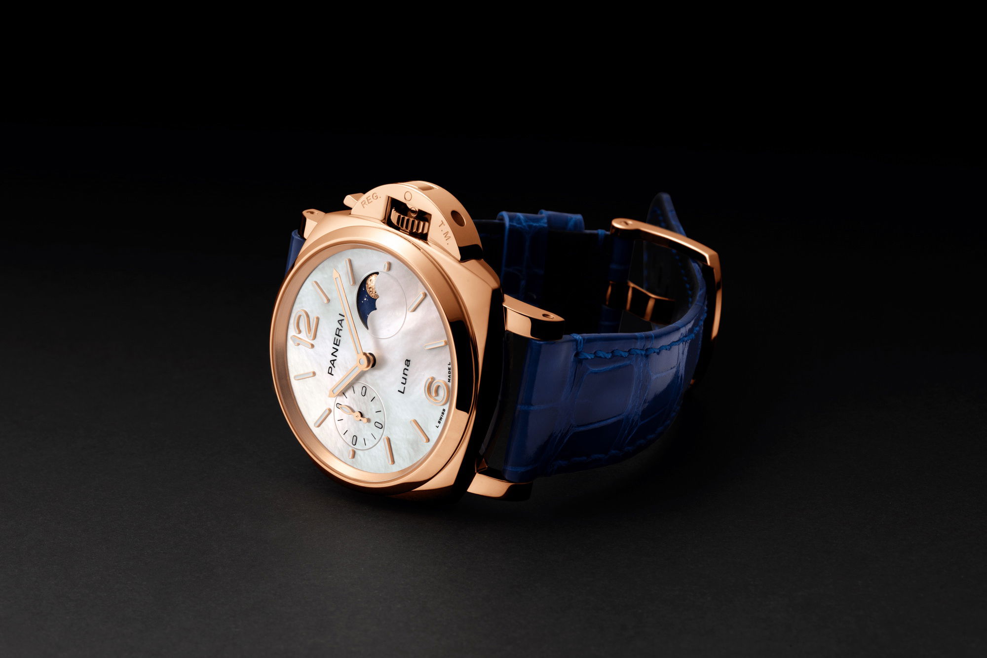 Panerai Luminor Due Luna Goldtech? PAM01181 Replica 4