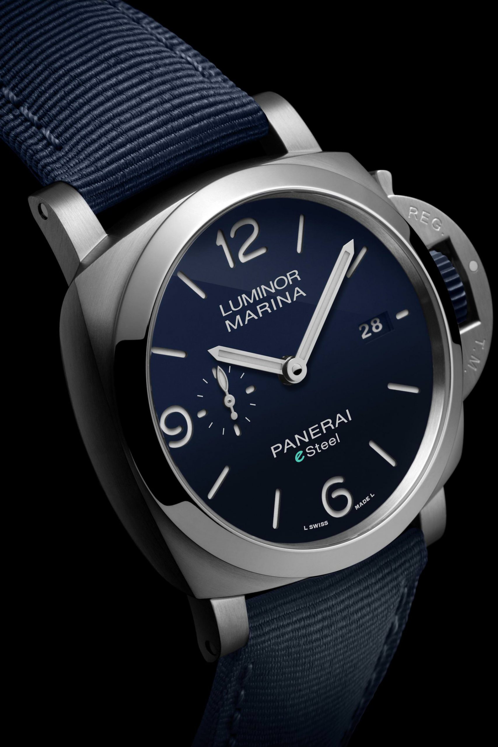 IMG_9081 Panerai Luminor Marina eSteel PAM01157 Replica 4
